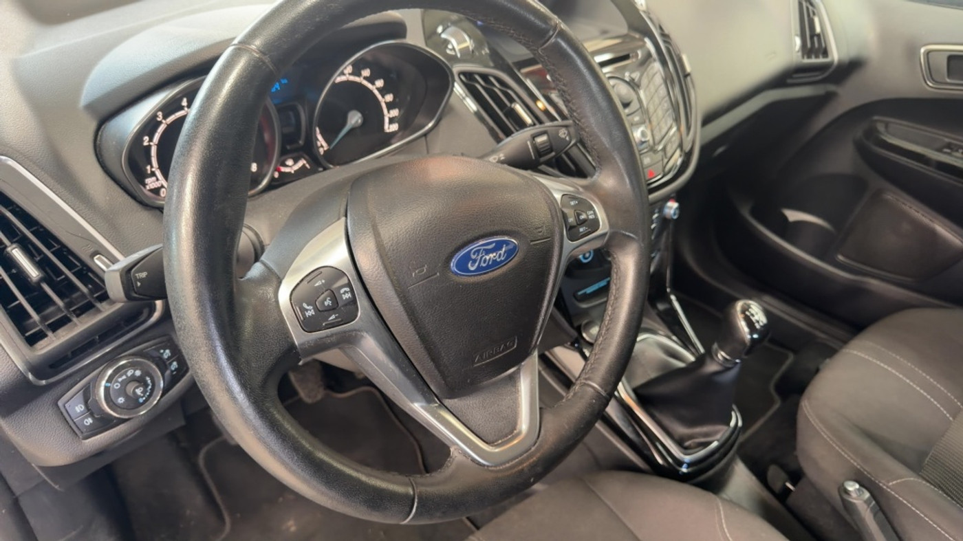 Foto van Ford B-max