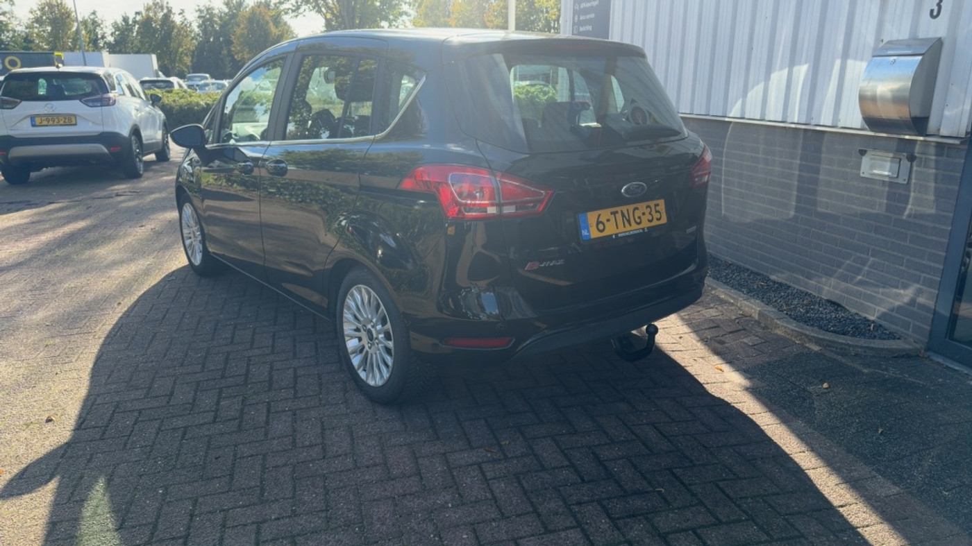 Foto van Ford B-max