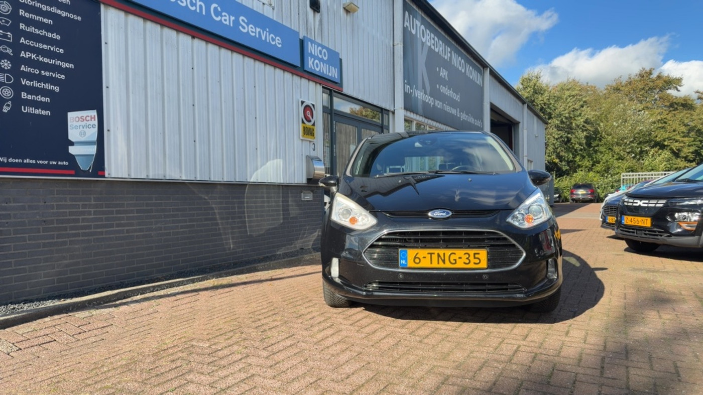 Foto van Ford B-max