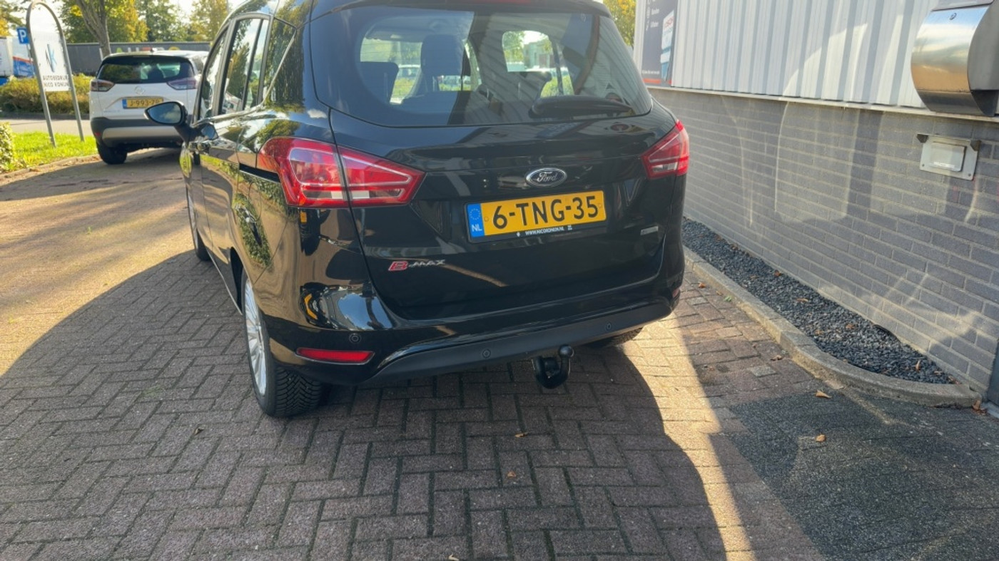 Foto van Ford B-max