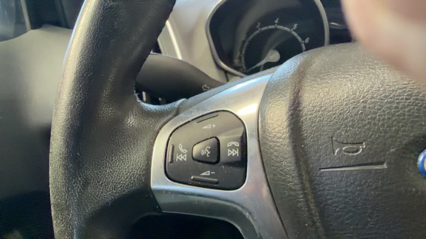 Foto van Ford B-max