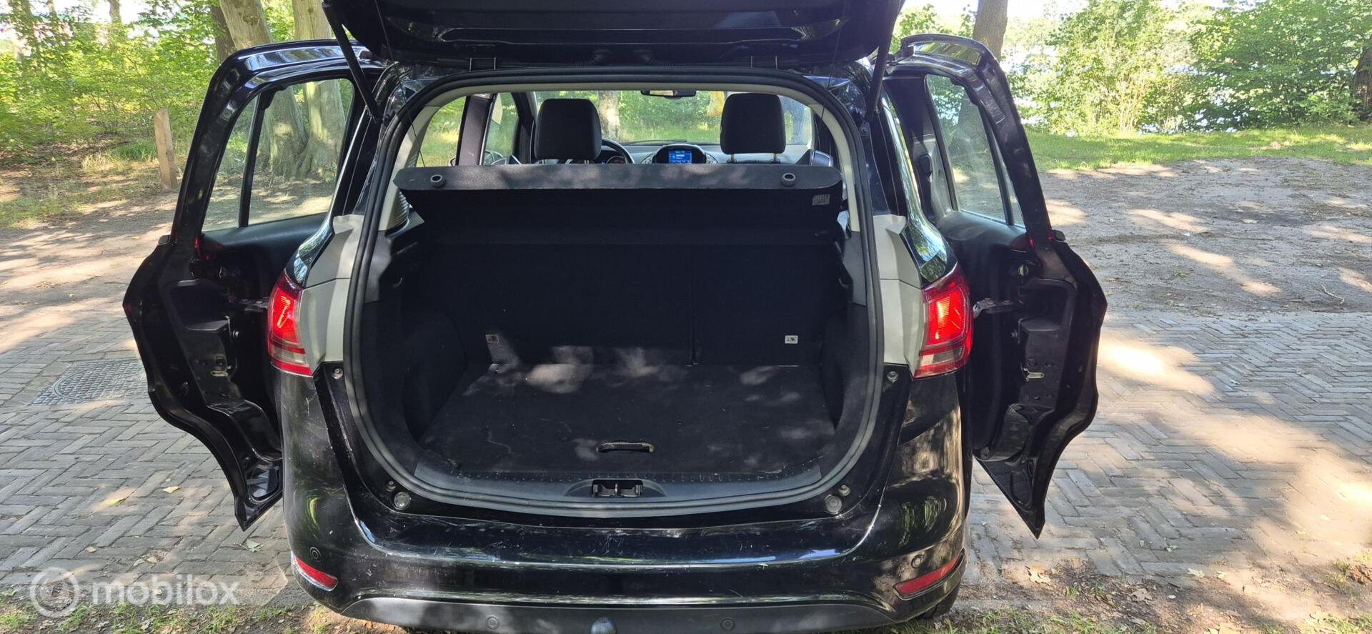 Foto van Ford B-max