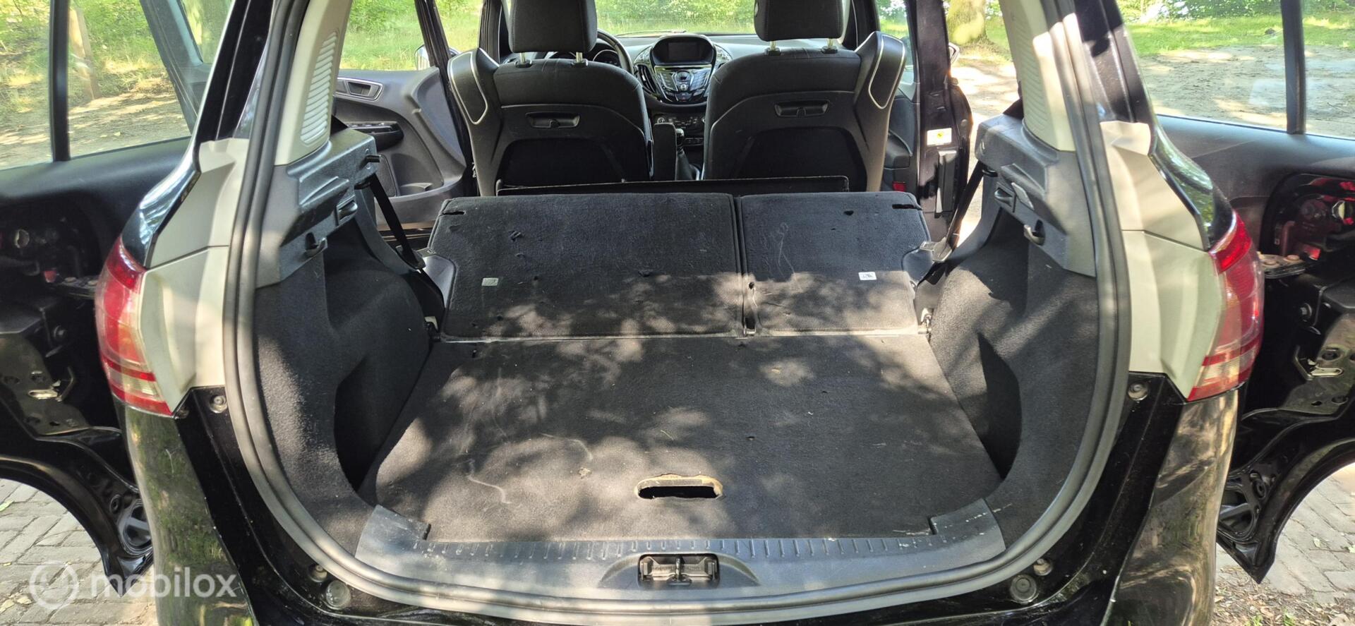 Foto van Ford B-max