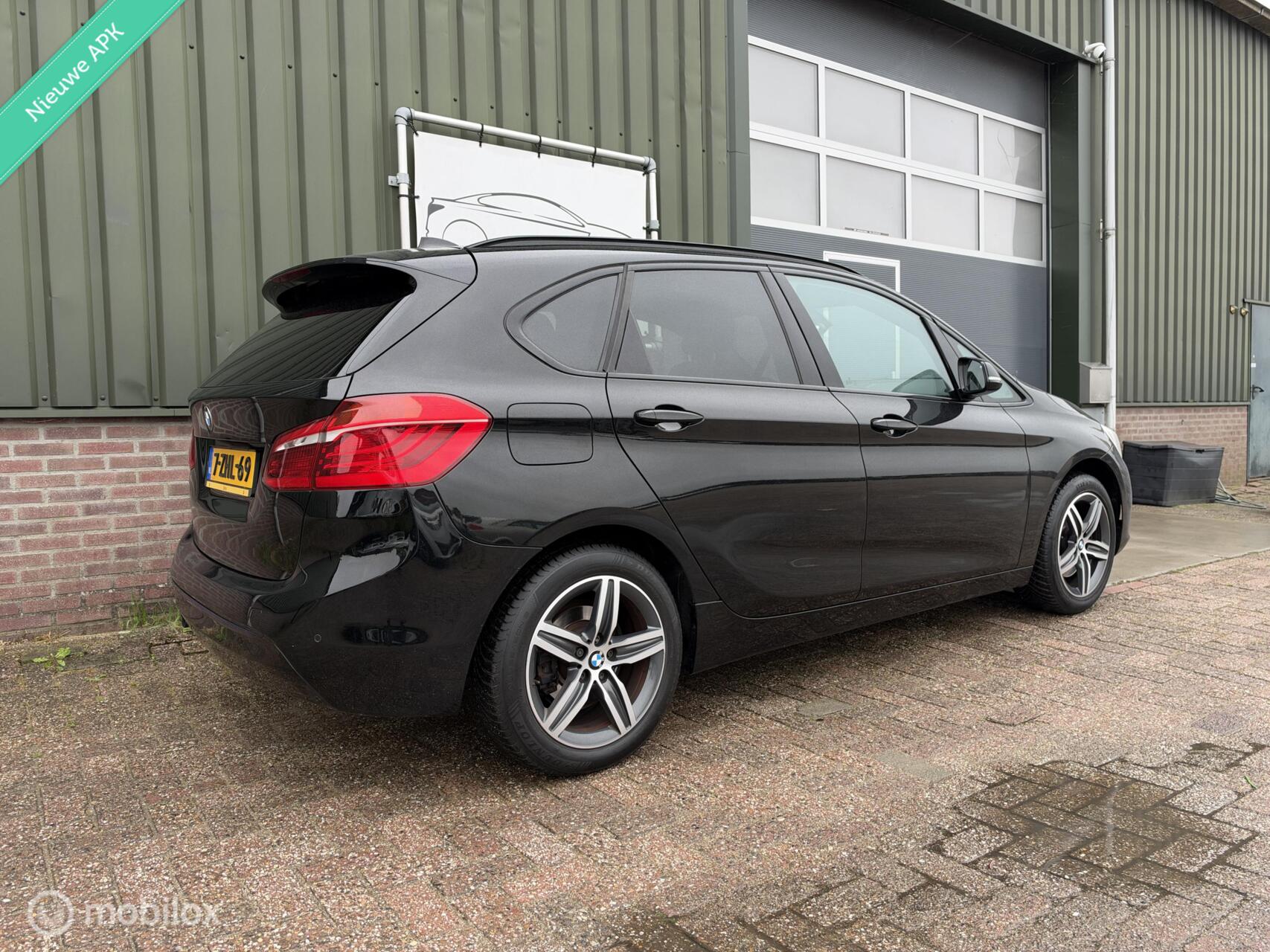 Foto van BMW 218i Active Tourer