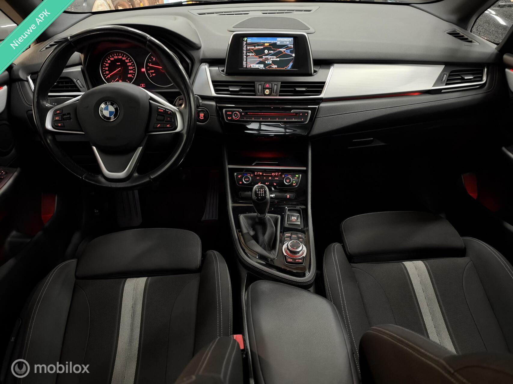 Foto van BMW 218i Active Tourer