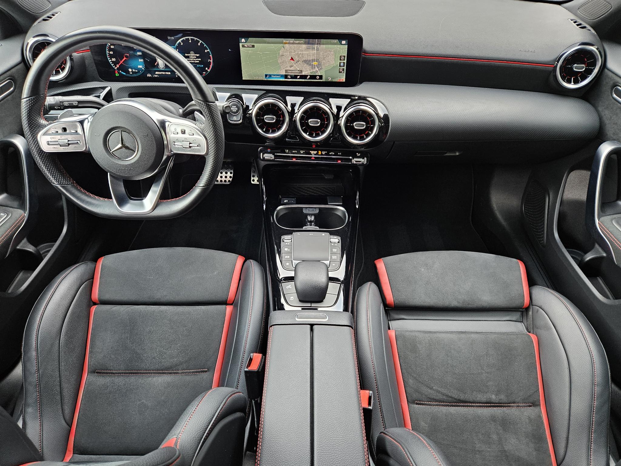 Foto van Mercedes-Benz AMG A 35