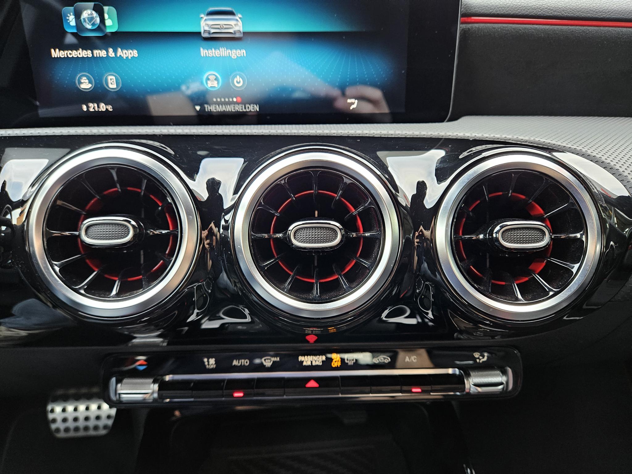 Foto van Mercedes-Benz AMG A 35