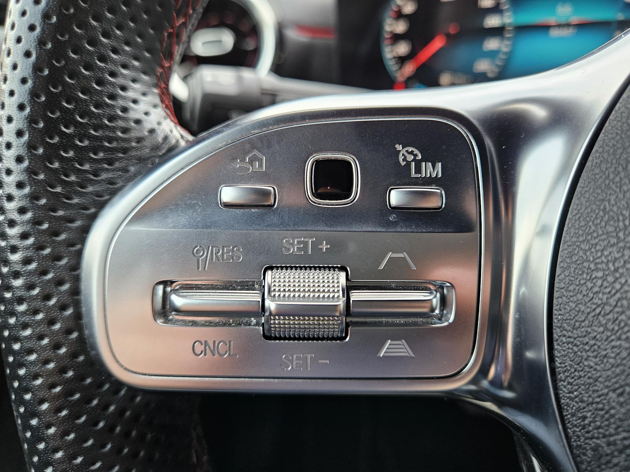 Foto van Mercedes-Benz AMG A 35