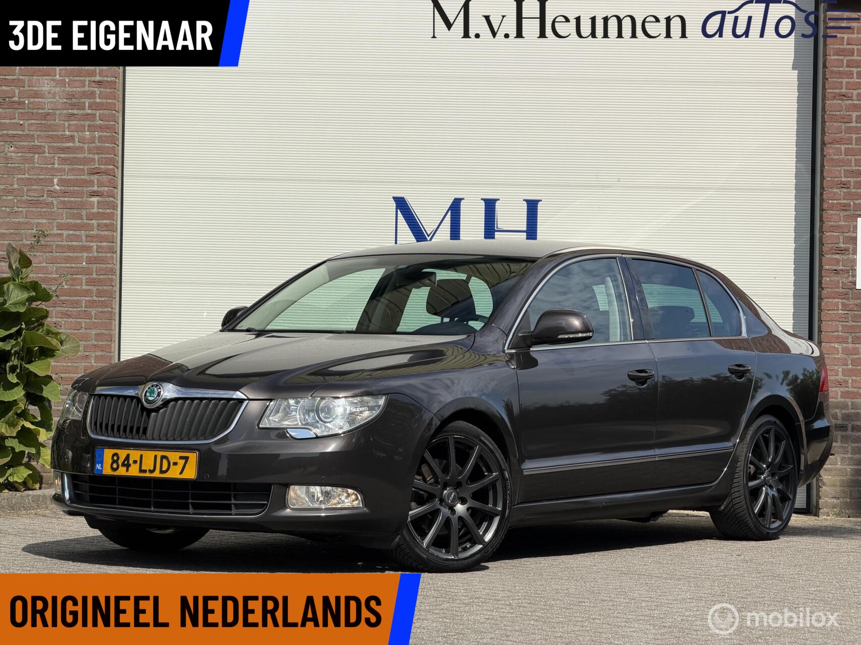 Skoda Superb 1.8 TSI Elegance ORG NED 3DE Eigenaar Trekhaak Leer Climate Cruise 2010 - voorkant
