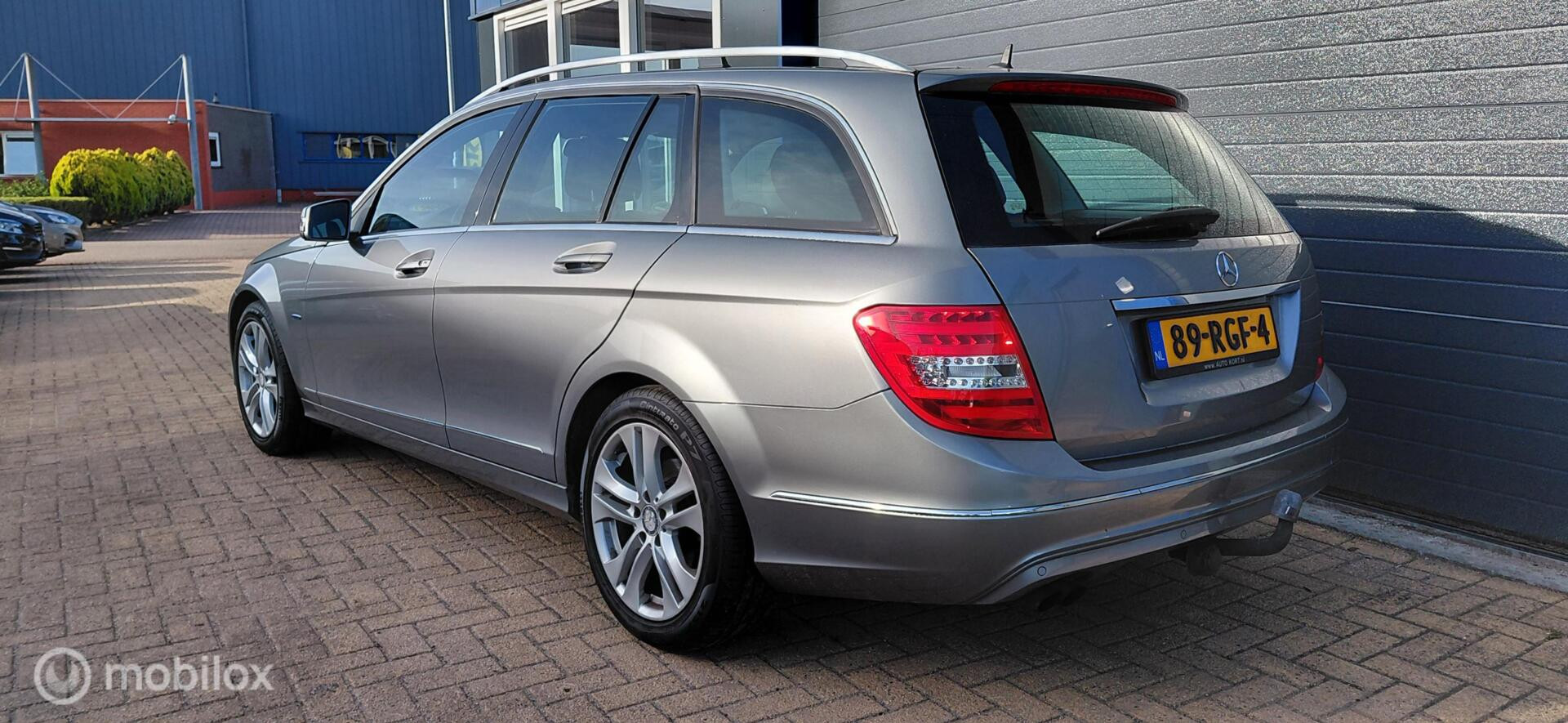 Foto van Mercedes-Benz C 180