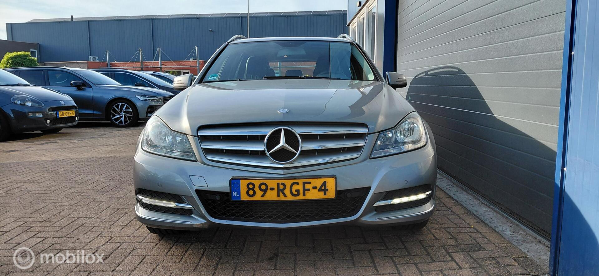 Foto van Mercedes-Benz C 180