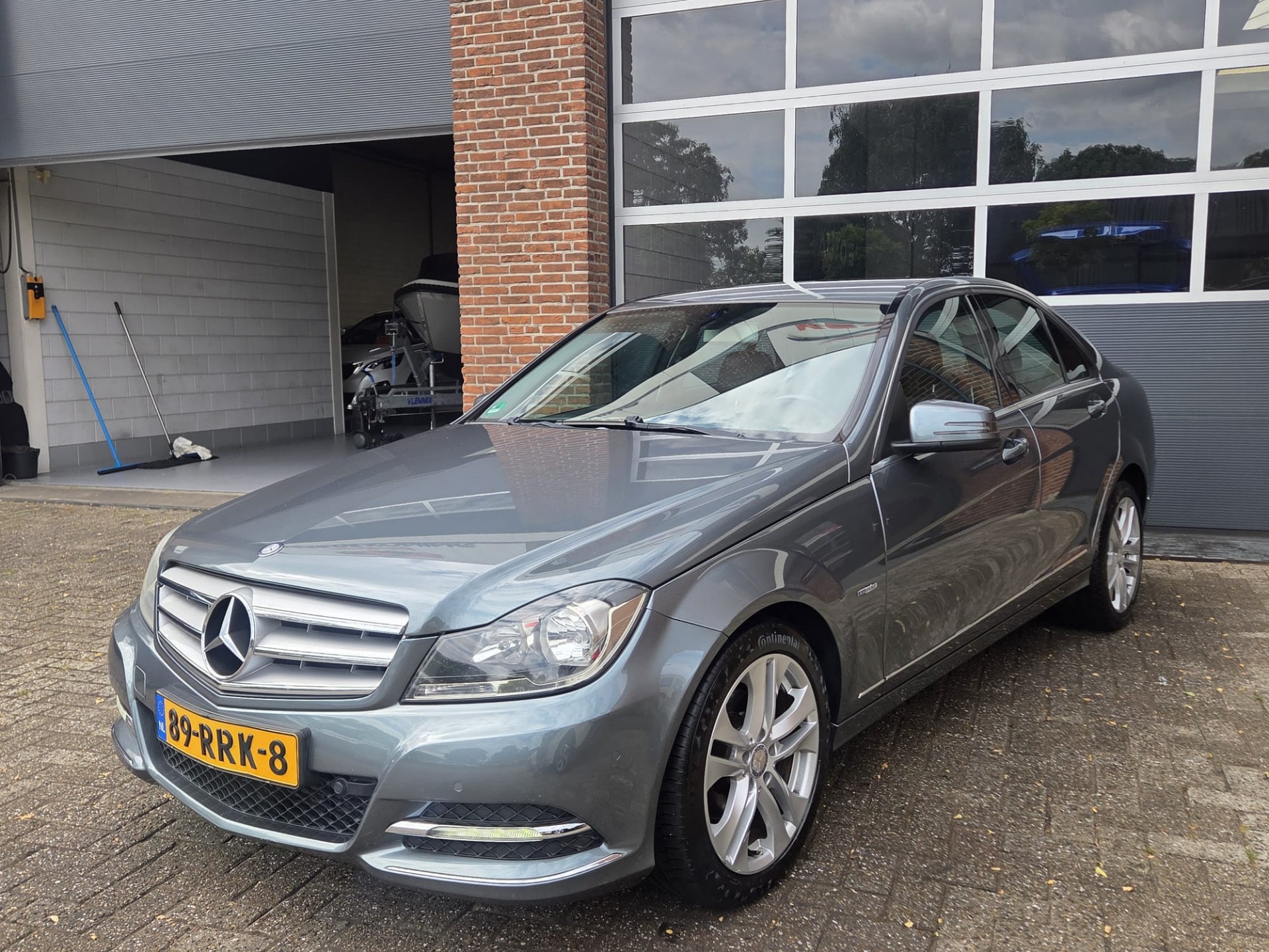 Foto van Mercedes-Benz C 180
