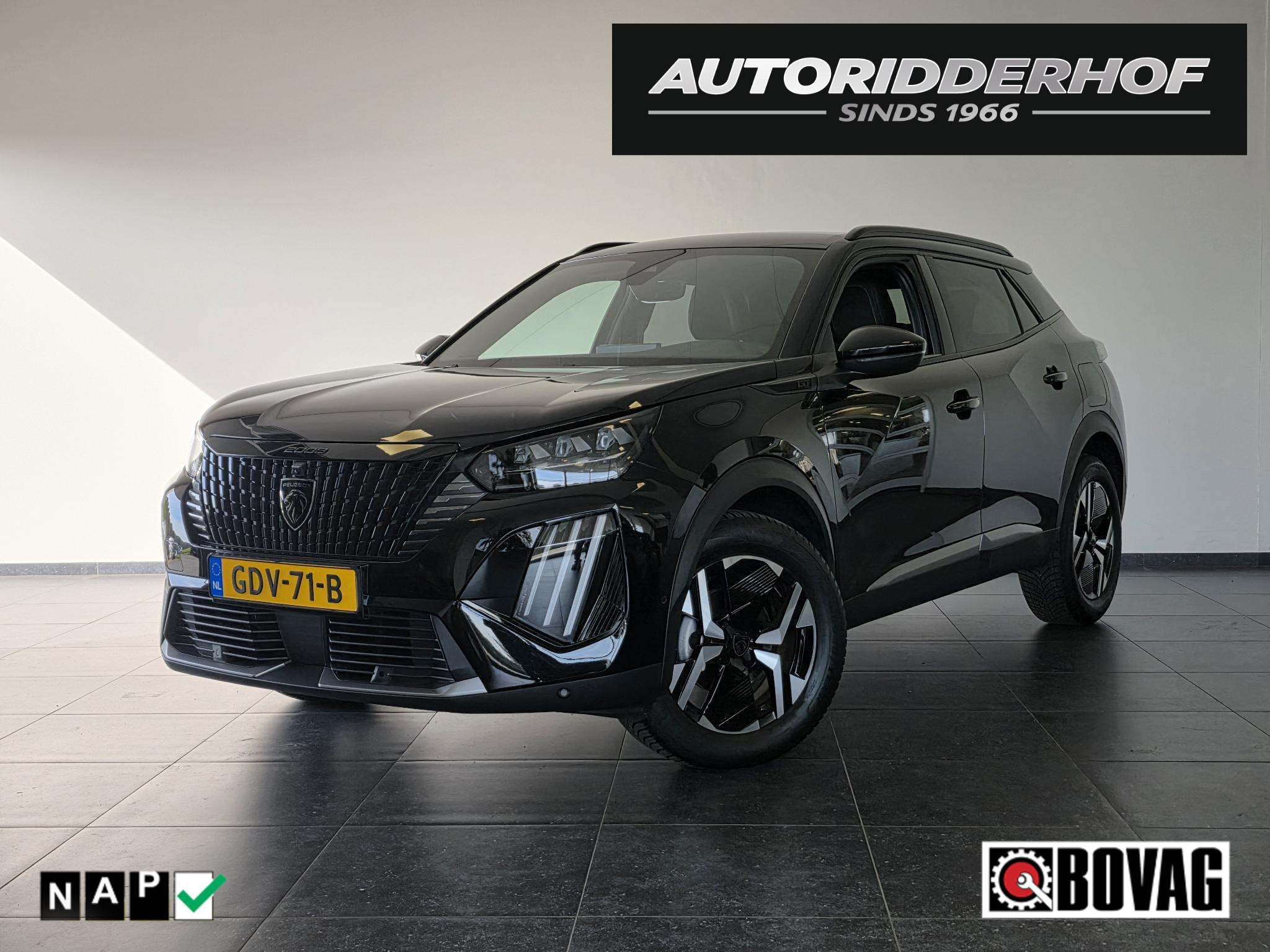 Peugeot 2008 1.2 PureTech 130 GT 2024 - voorkant