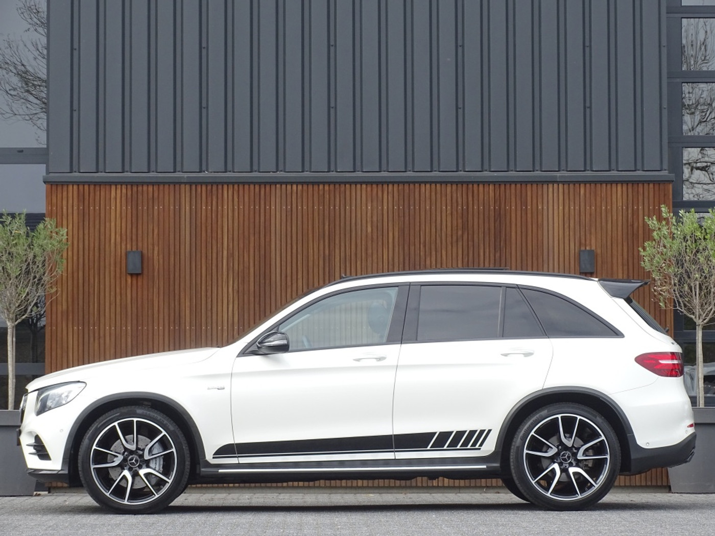 Foto van Mercedes-Benz AMG GLC 43