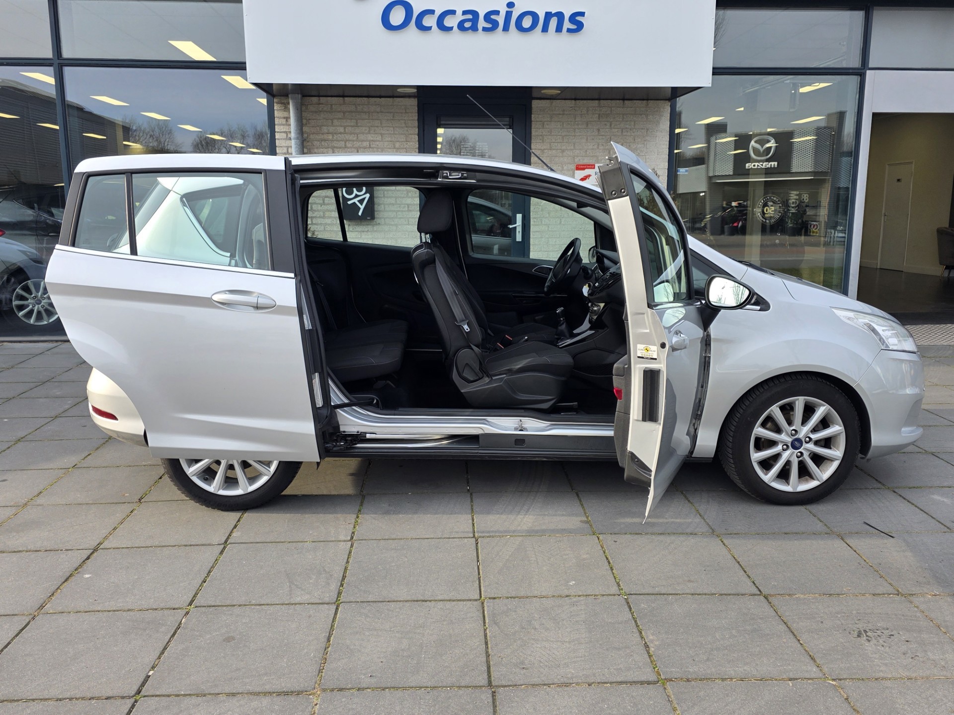 Foto van Ford B-max