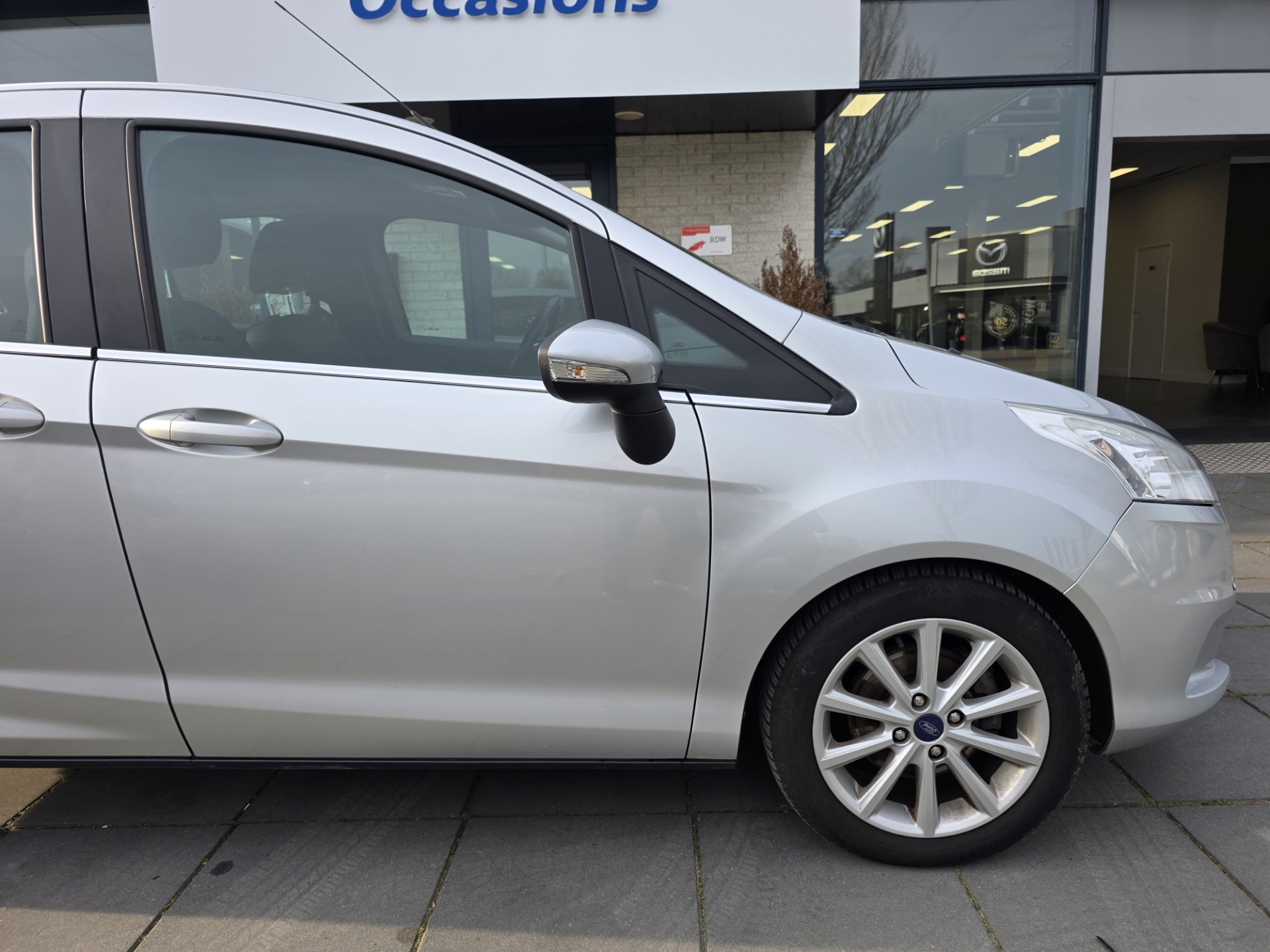 Foto van Ford B-max