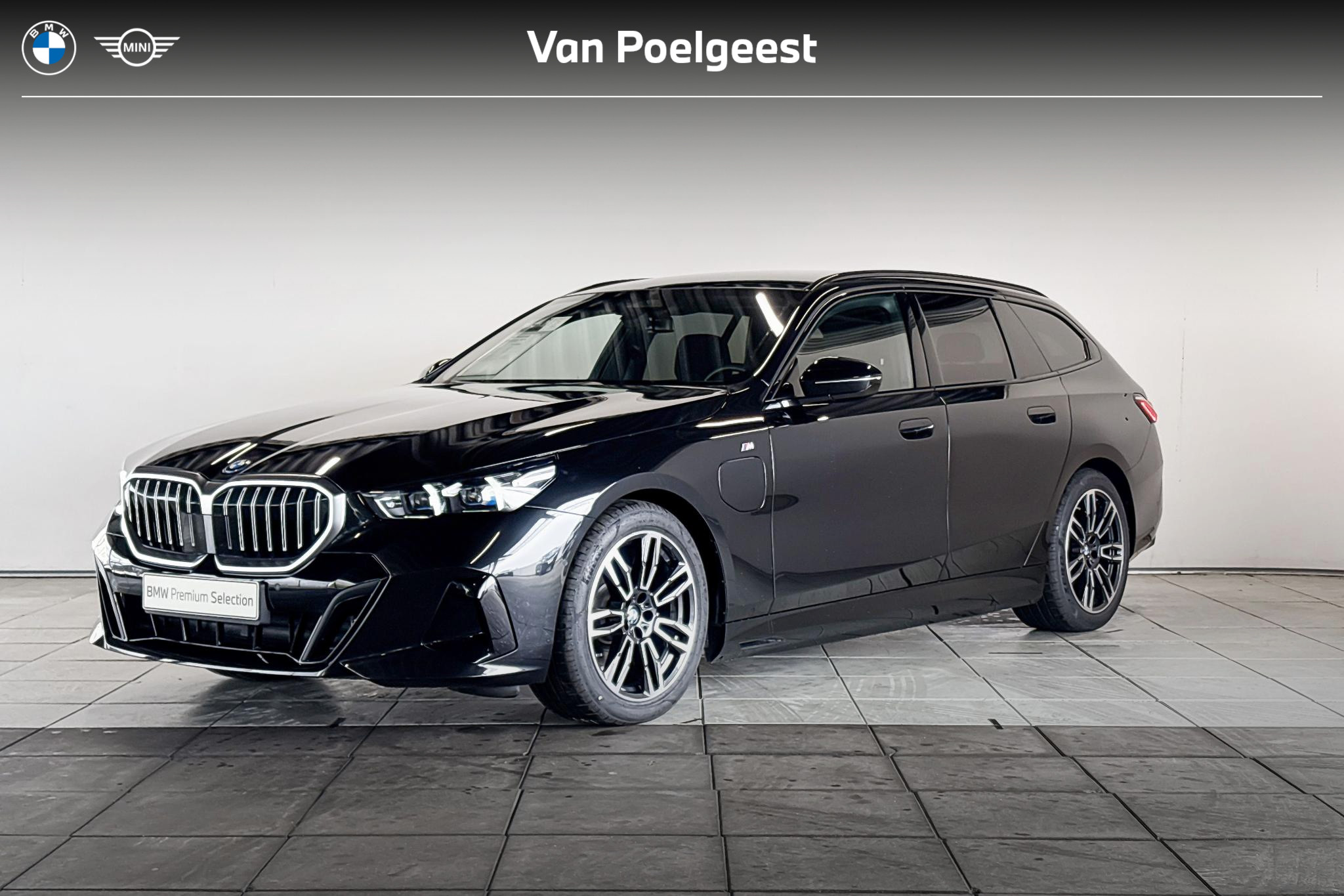 BMW 530e 530e M Sportpakket 2024 - voorkant