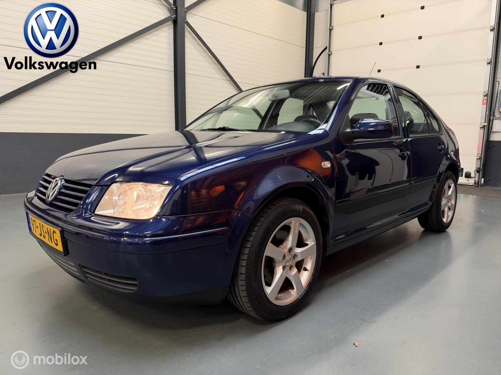 Volkswagen Bora 2.0 Comfortline Clima|Cruise|Trekhaak 2002 - voorkant