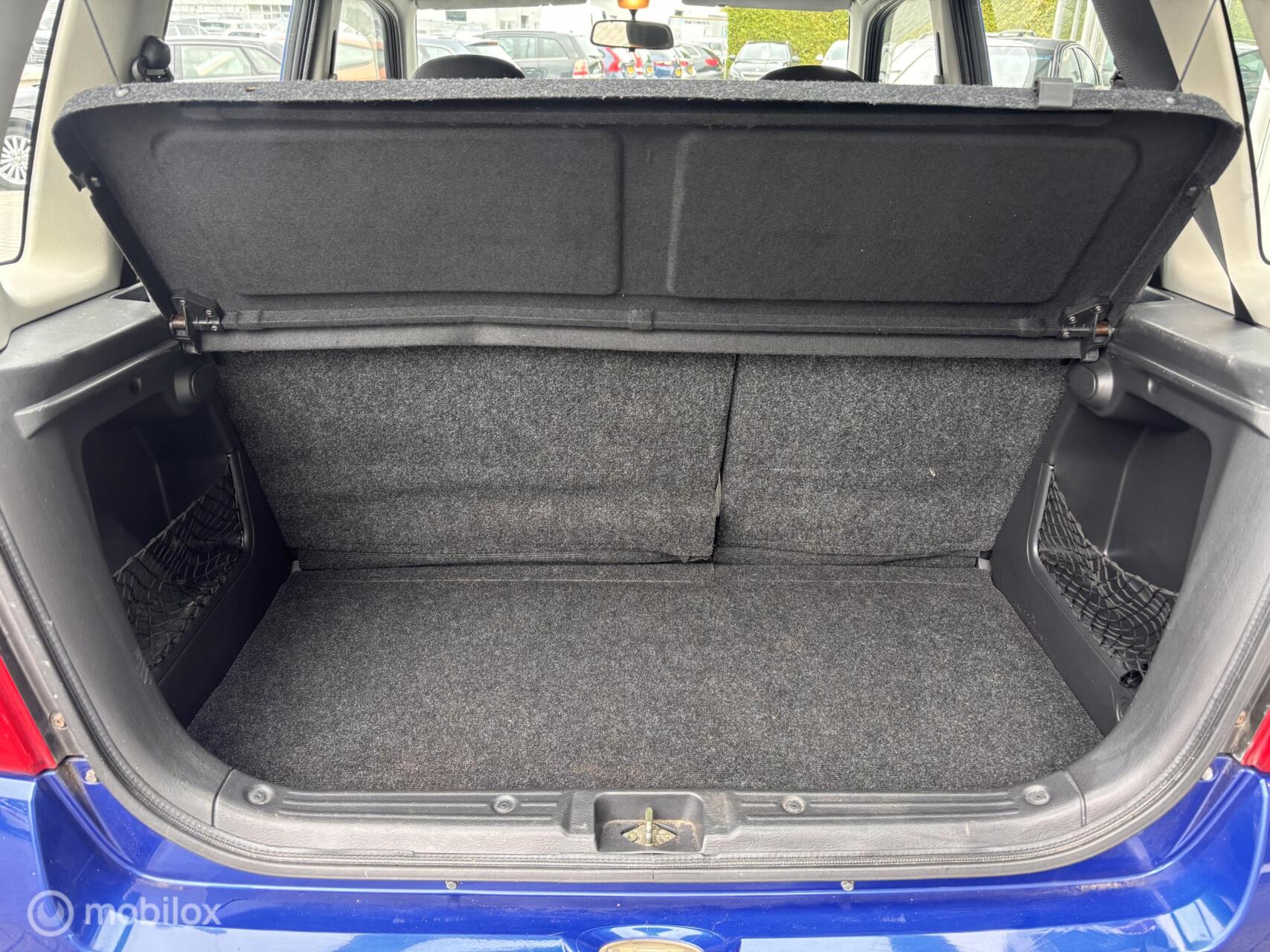 Foto van Opel Agila