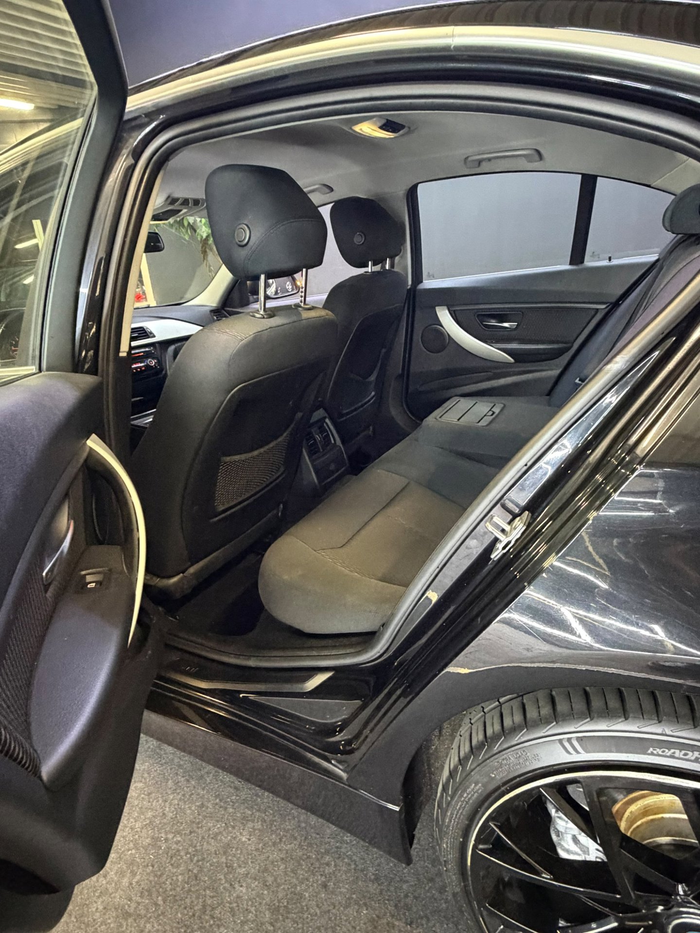 Foto van BMW 320i Ed