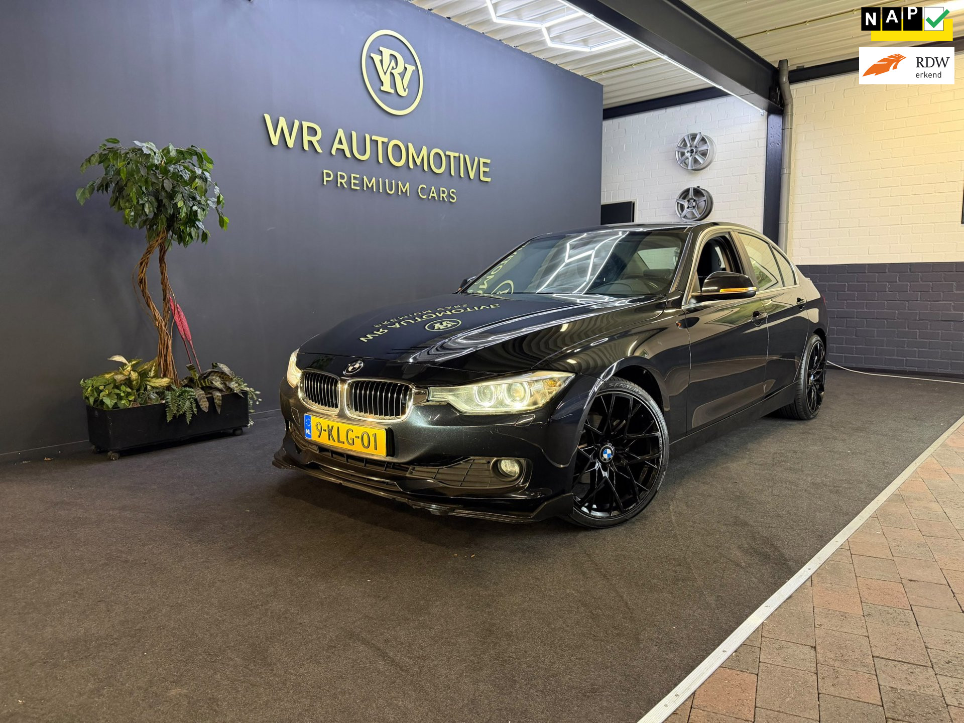 BMW 320i Ed 320i EfficientDynamics Edition High Executive 2013 - voorkant