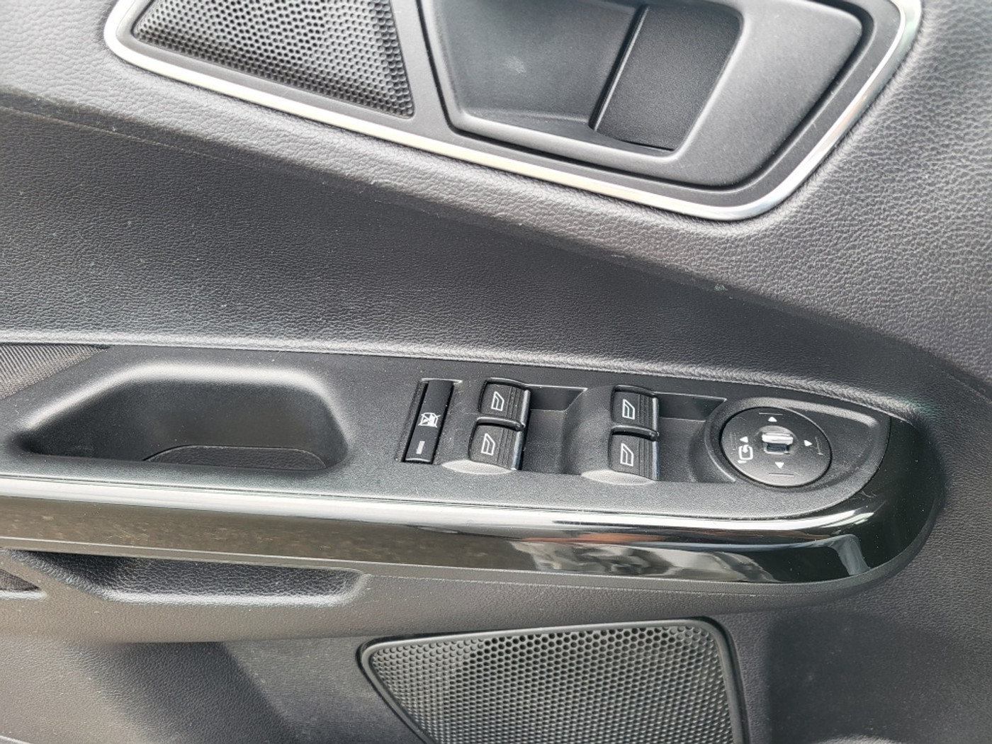 Foto van Ford B-max