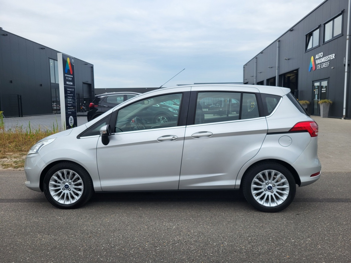 Foto van Ford B-max