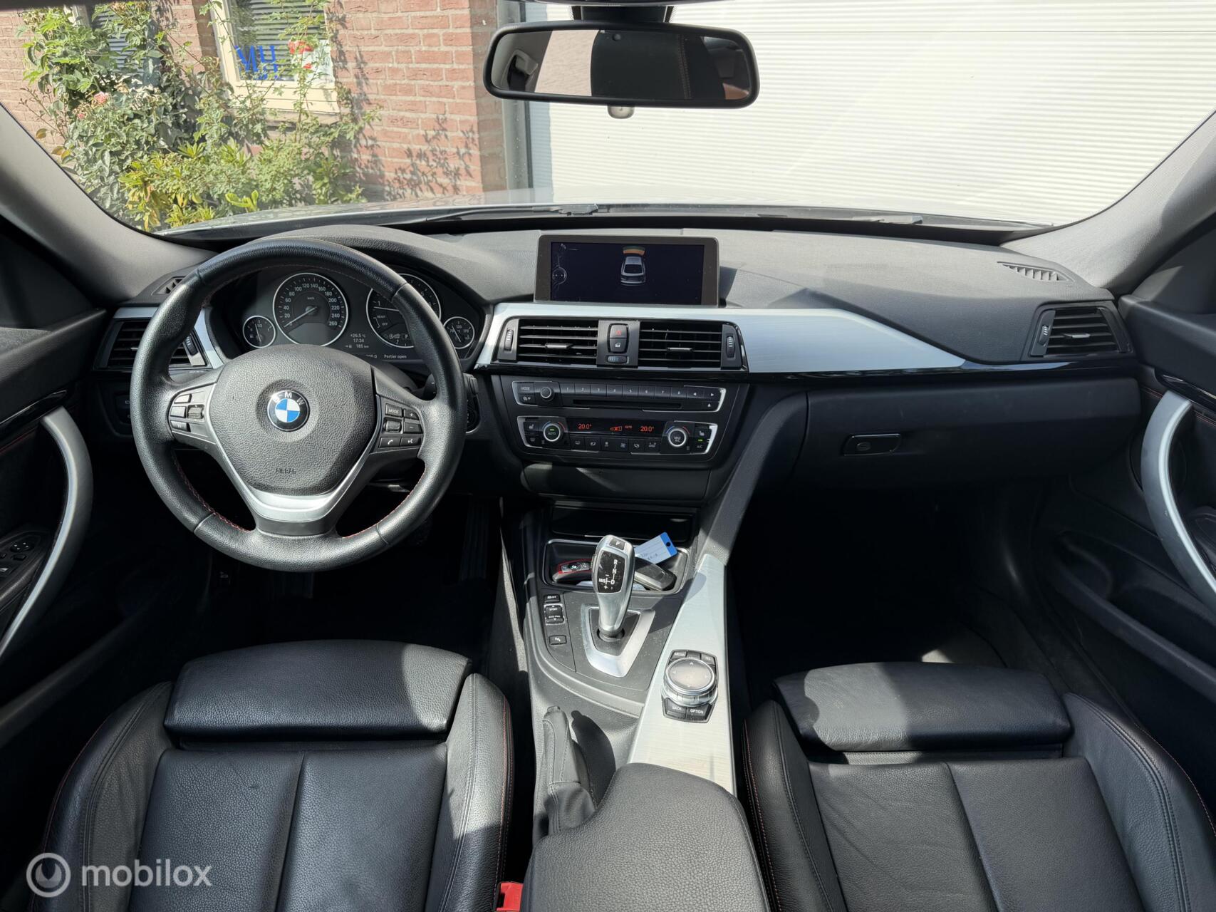 Foto van BMW 320i
