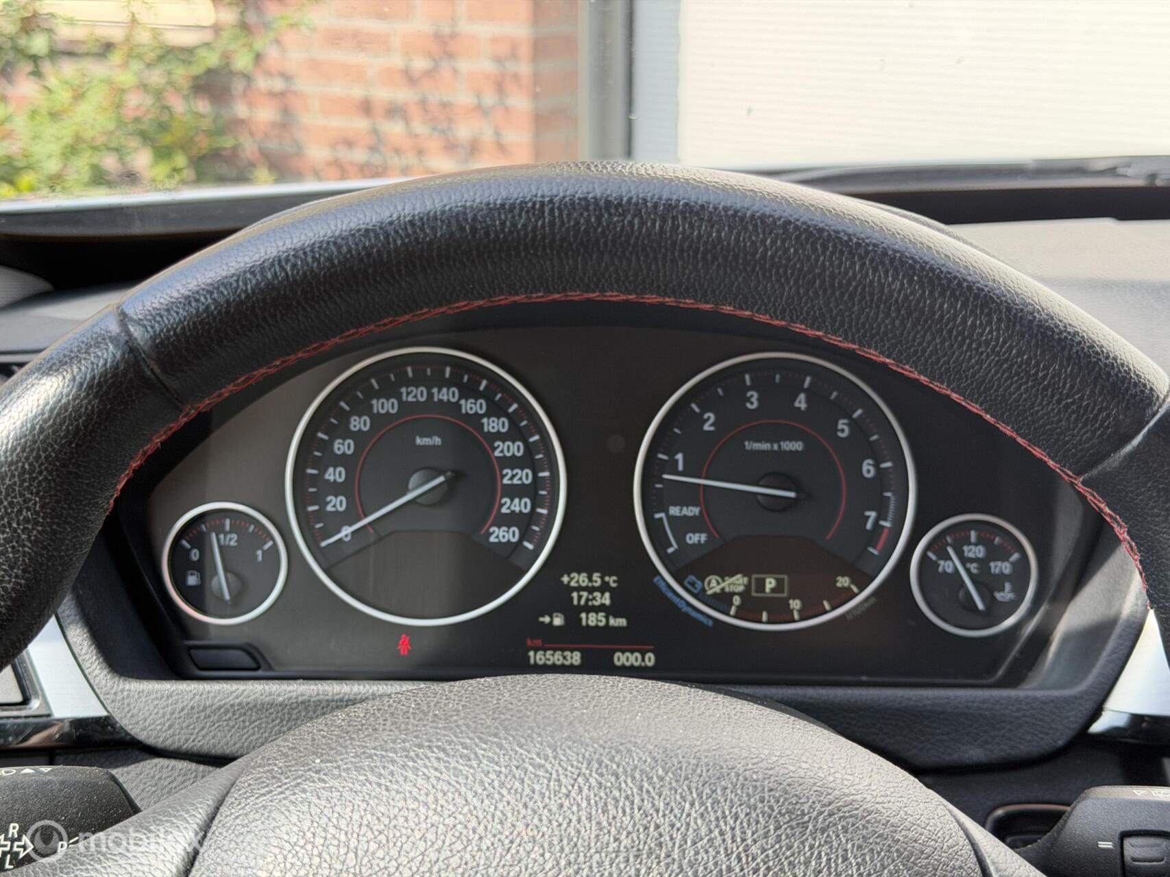 Foto van BMW 320i