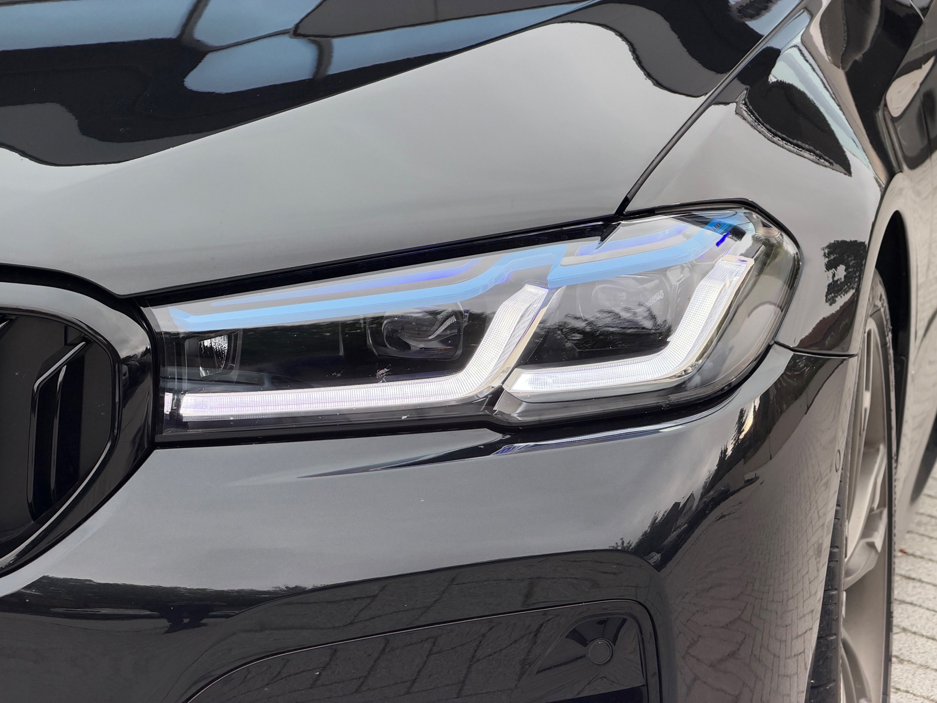 Foto van BMW M550i xDrive
