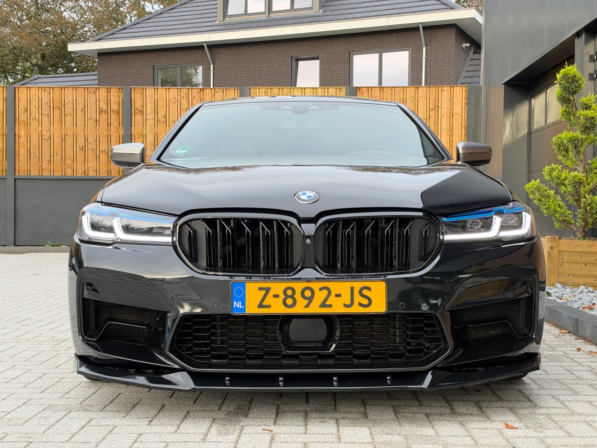 Foto van BMW M550i xDrive