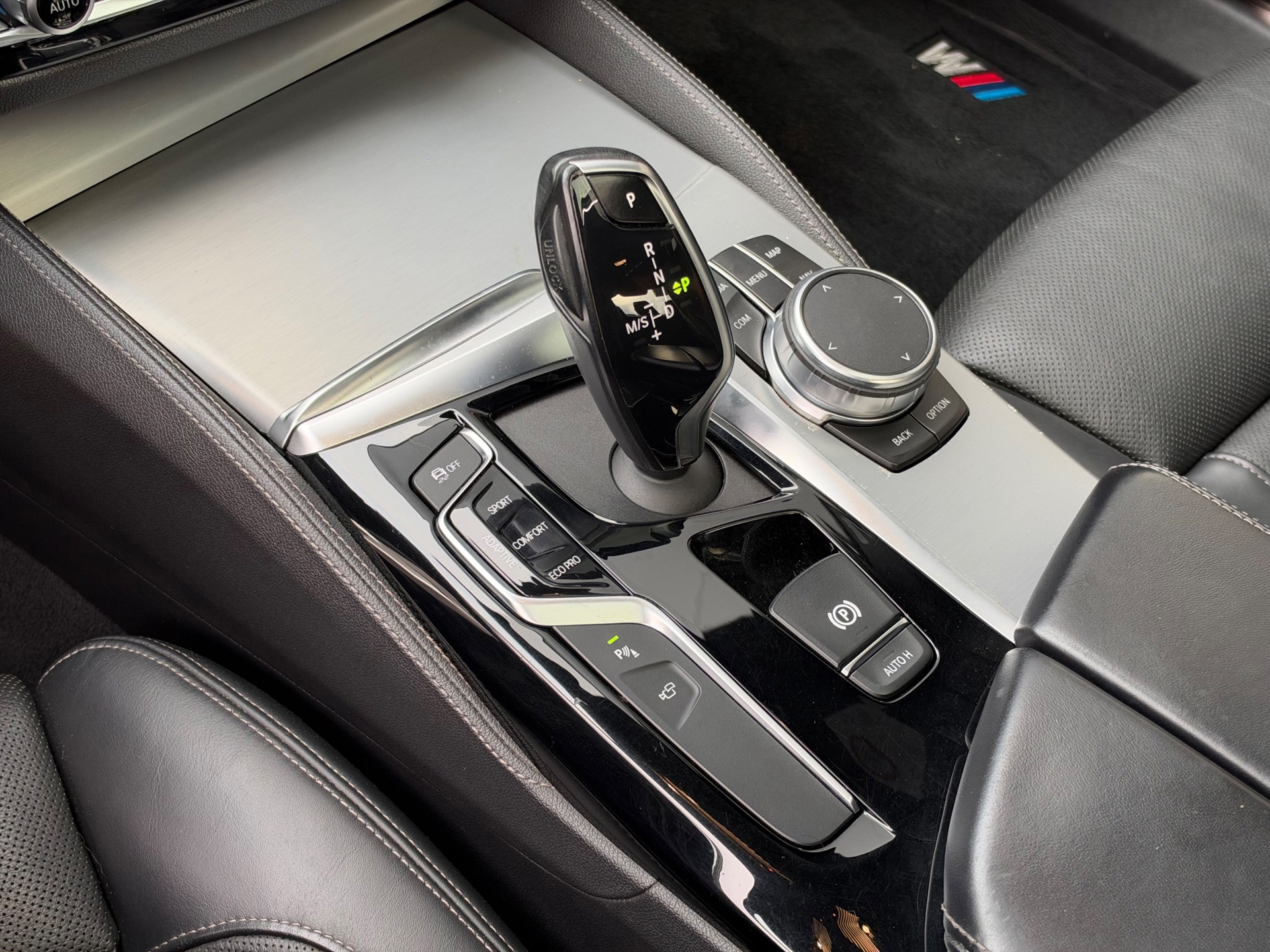 Foto van BMW M550i xDrive