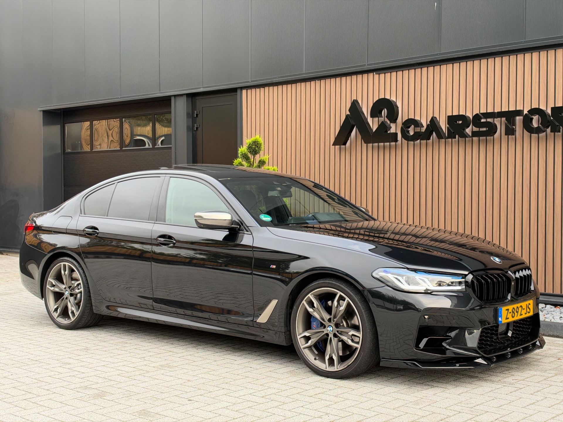 Foto van BMW M550i xDrive