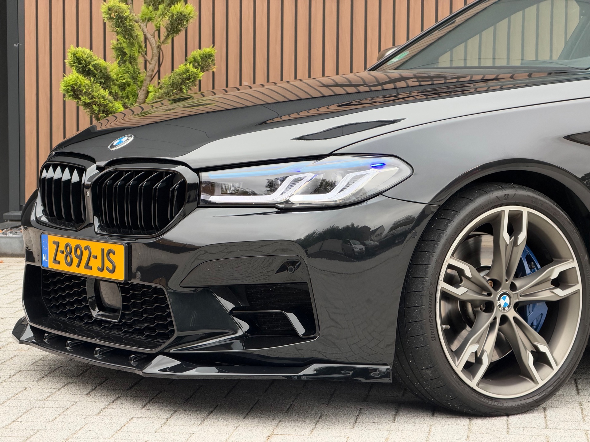 Foto van BMW M550i xDrive