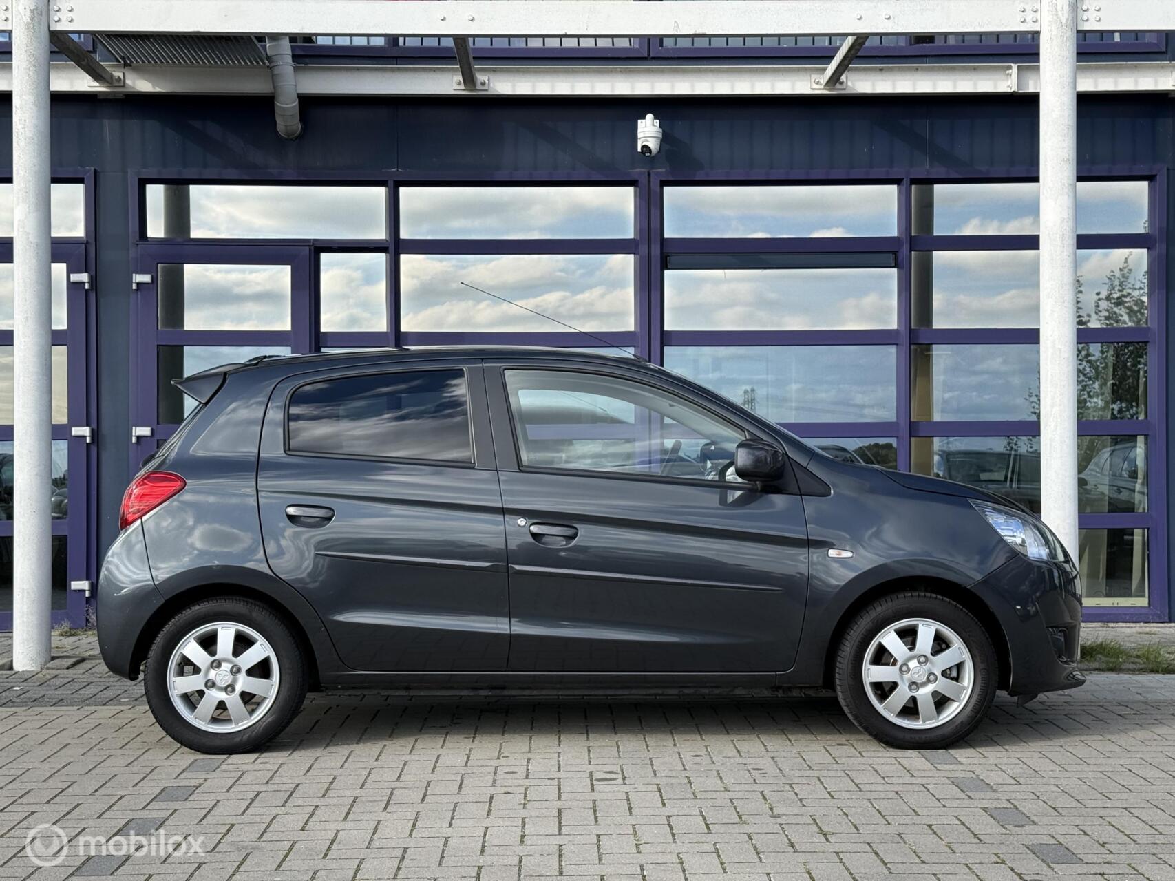Foto van Mitsubishi Mitsubishi Space Star