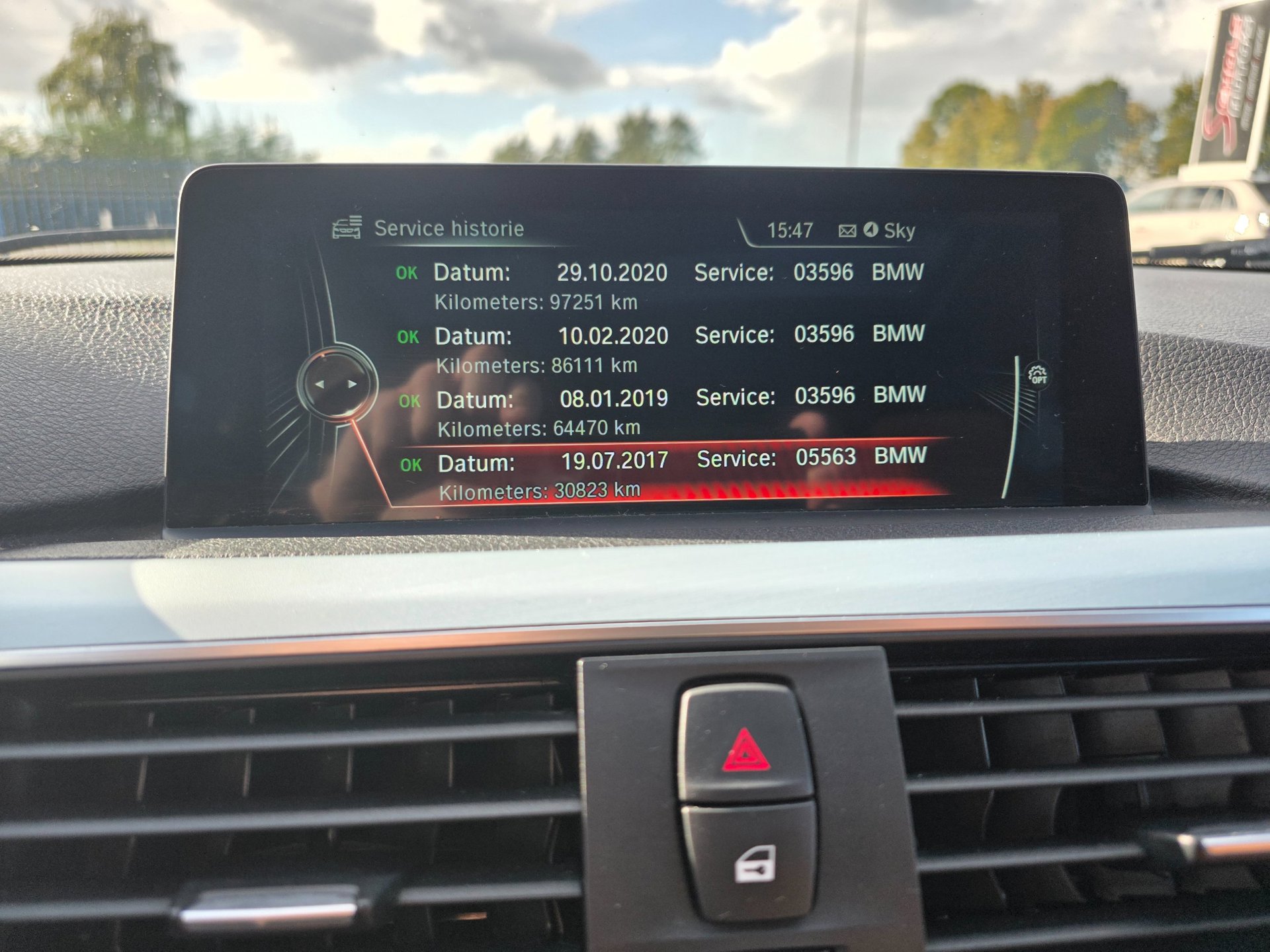 Foto van BMW 330e