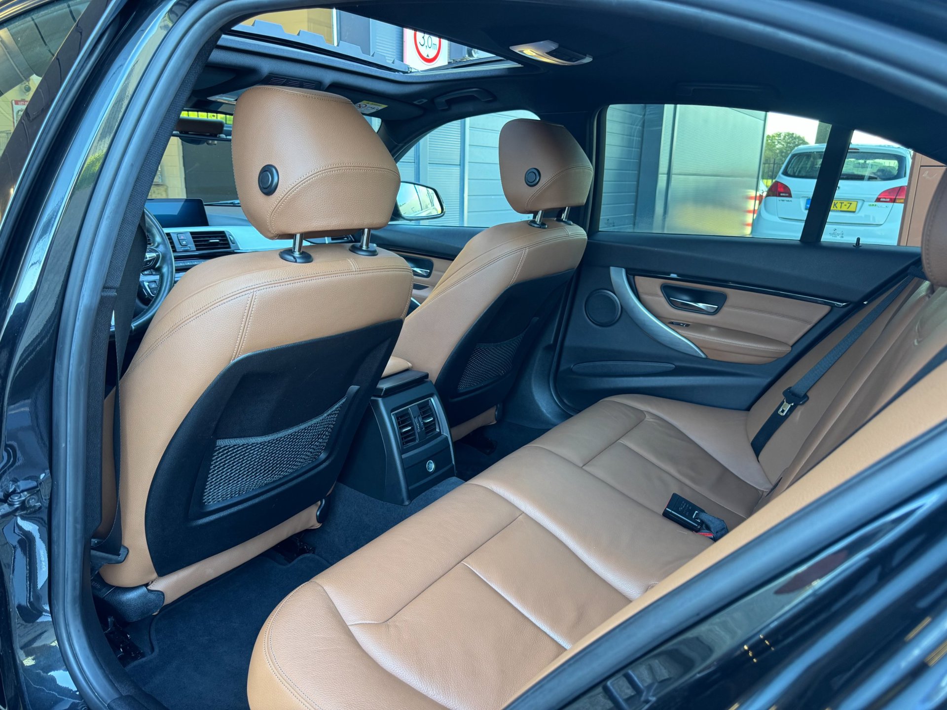 Foto van BMW 330e