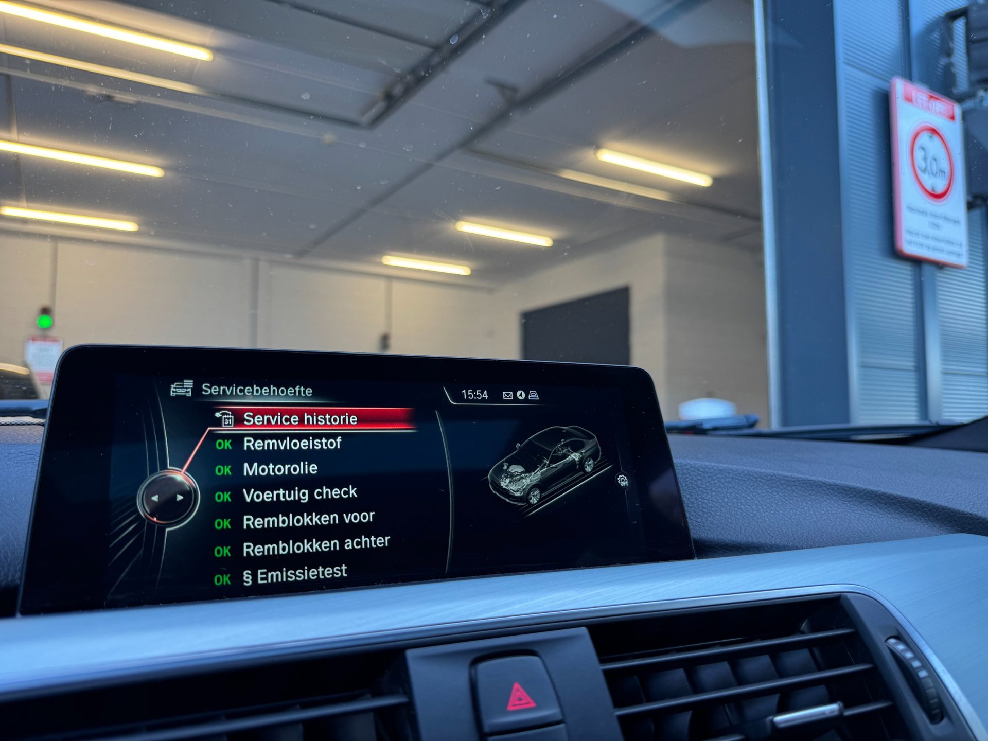 Foto van BMW 330e