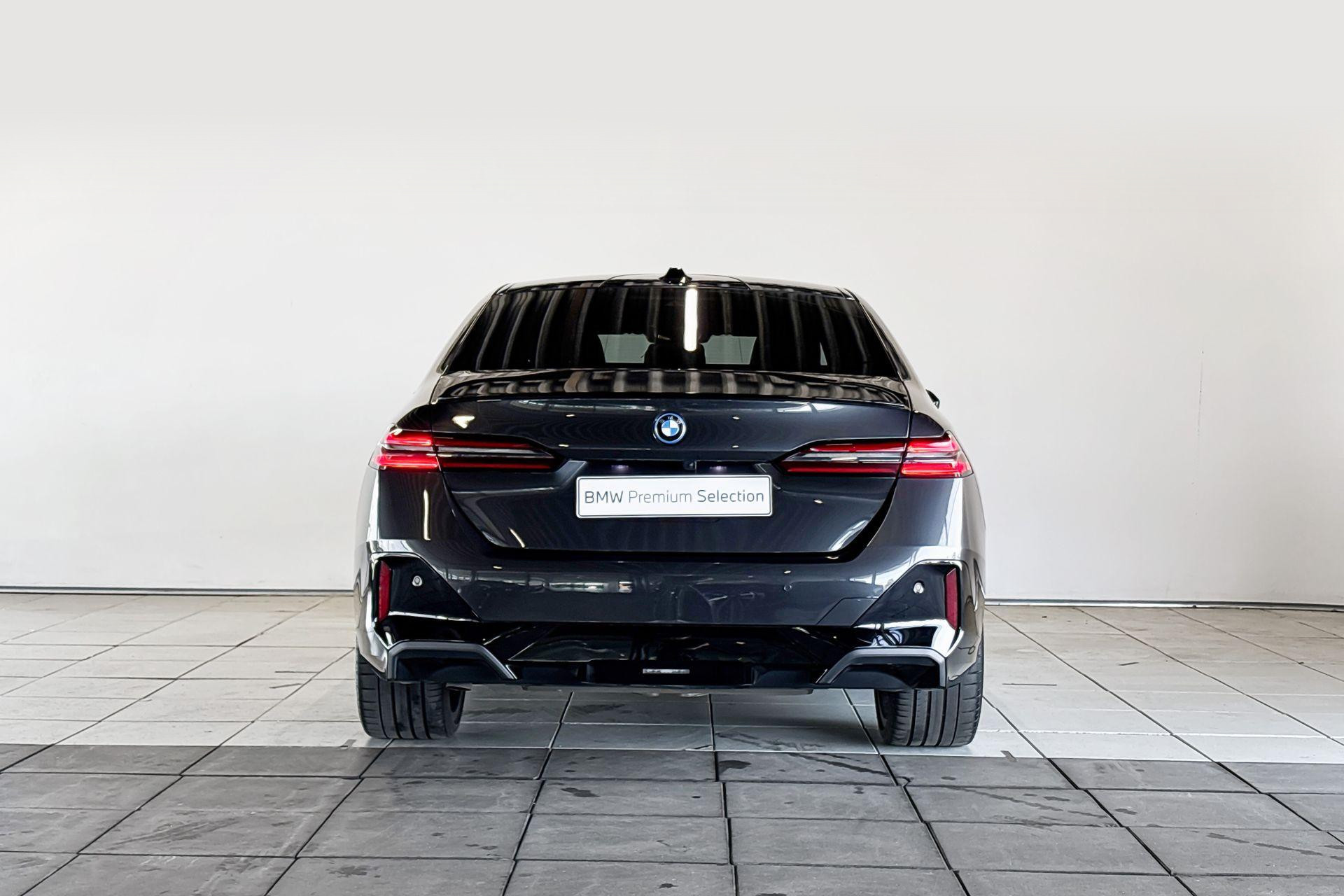 Foto van BMW 530e