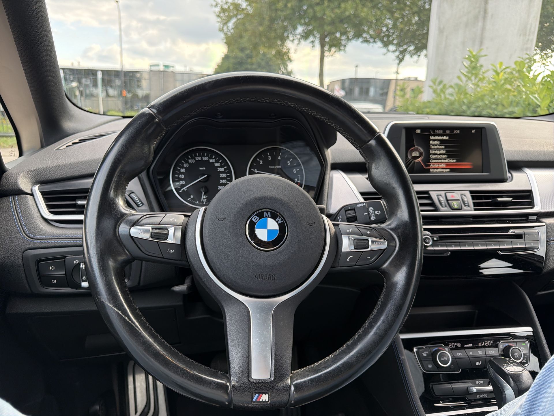 Foto van BMW 218i Active Tourer