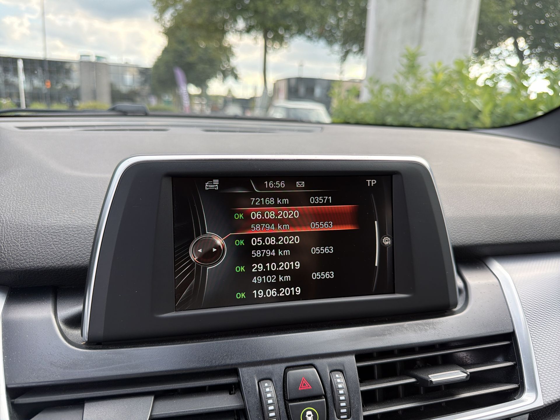Foto van BMW 218i Active Tourer