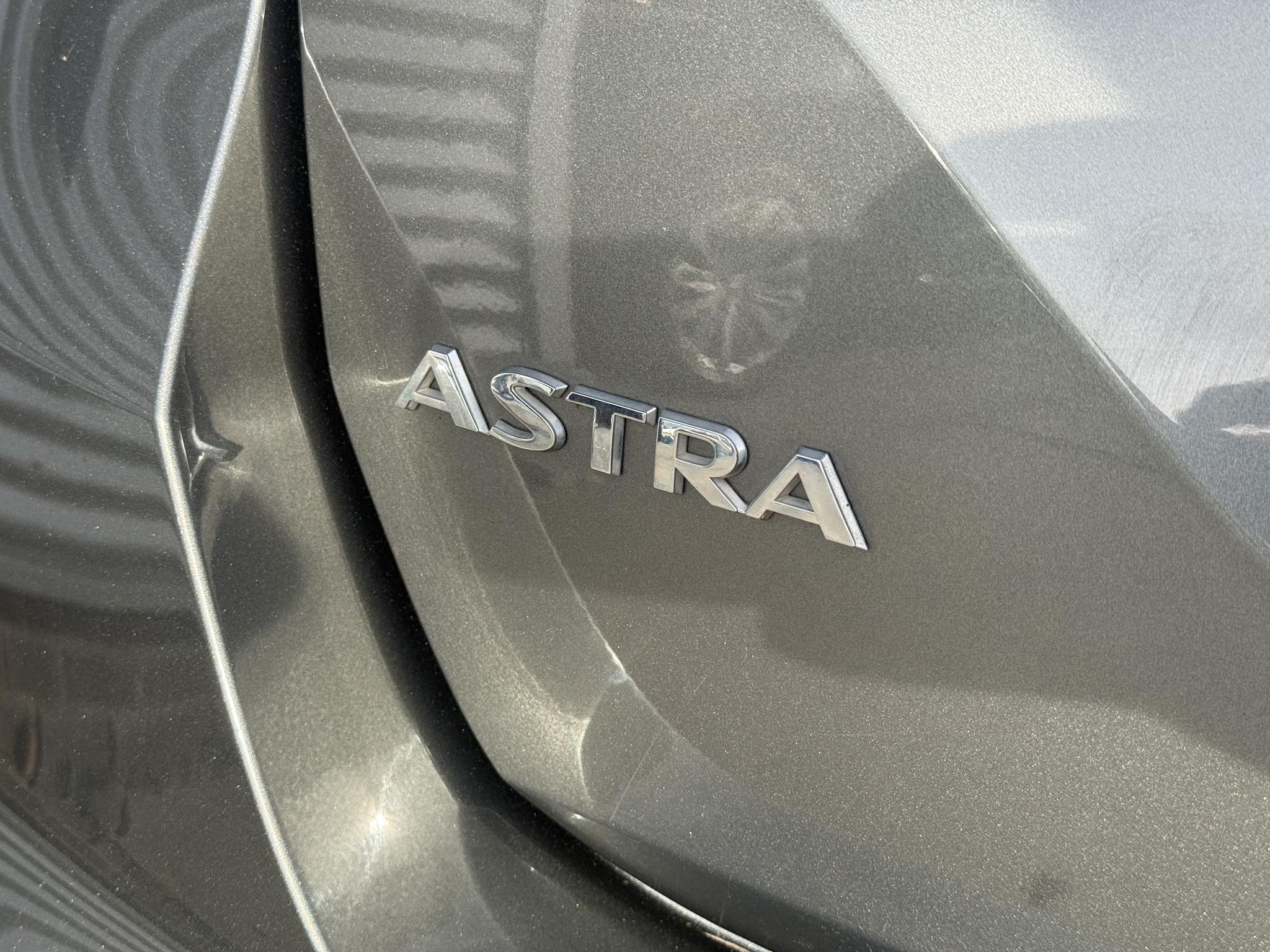 Foto van Opel Astra Sports Tourer+