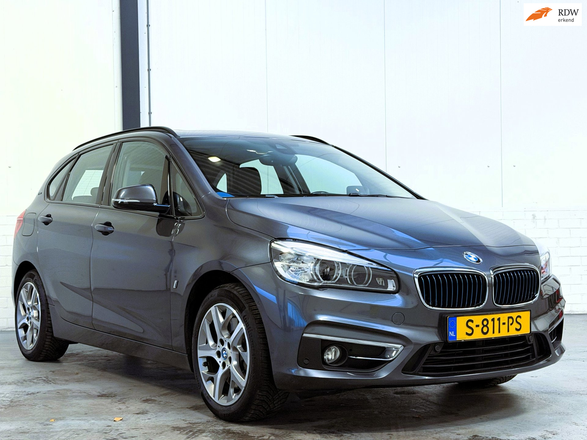 BMW 225xe Iperformance 225xe iPerformance High Executive|Pano|Led|Leder|Dealer O.H. 2016 - voorkant