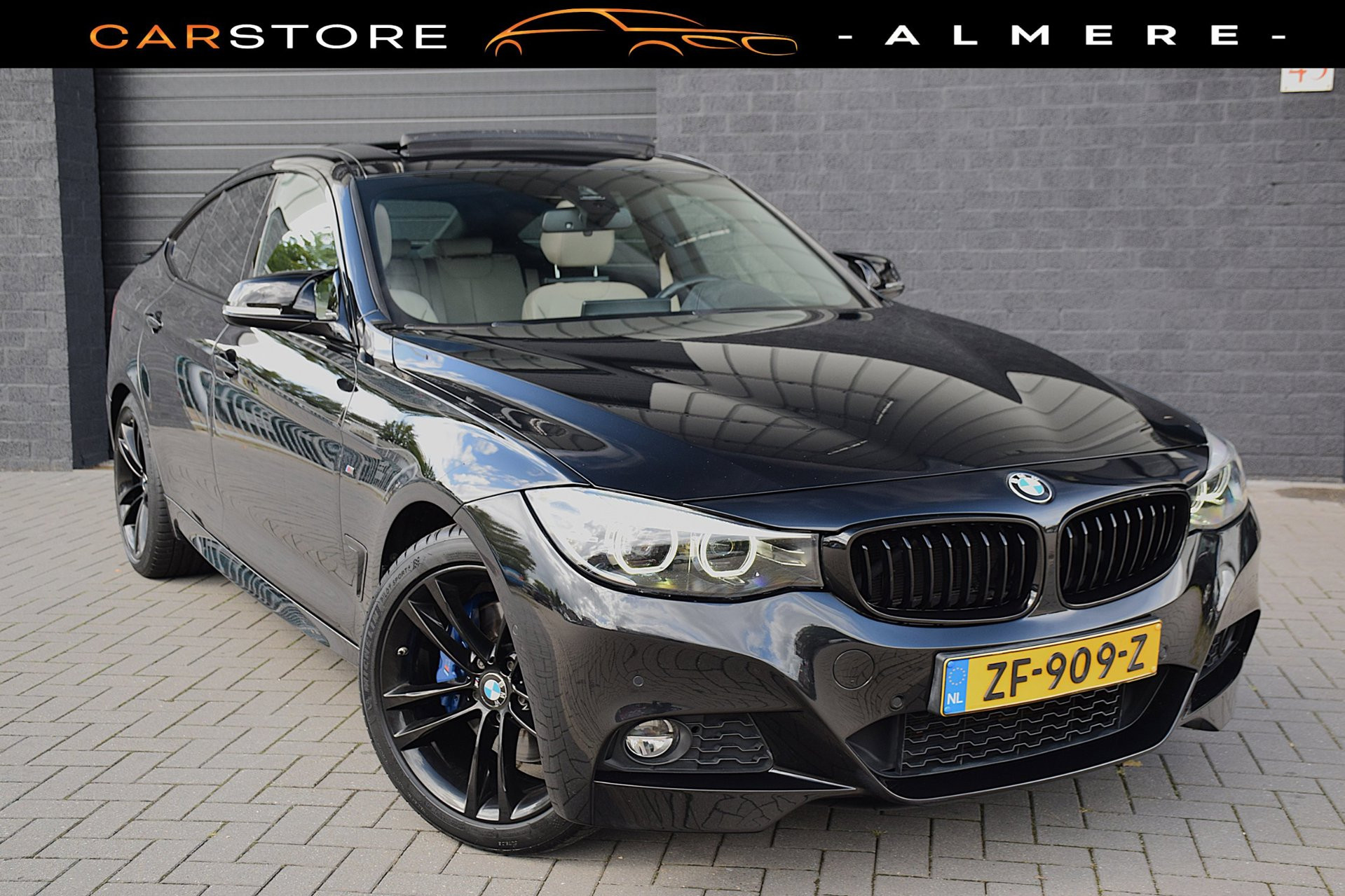 BMW 3-serie Gran Turismo 320i High Executive 2019 - voorkant