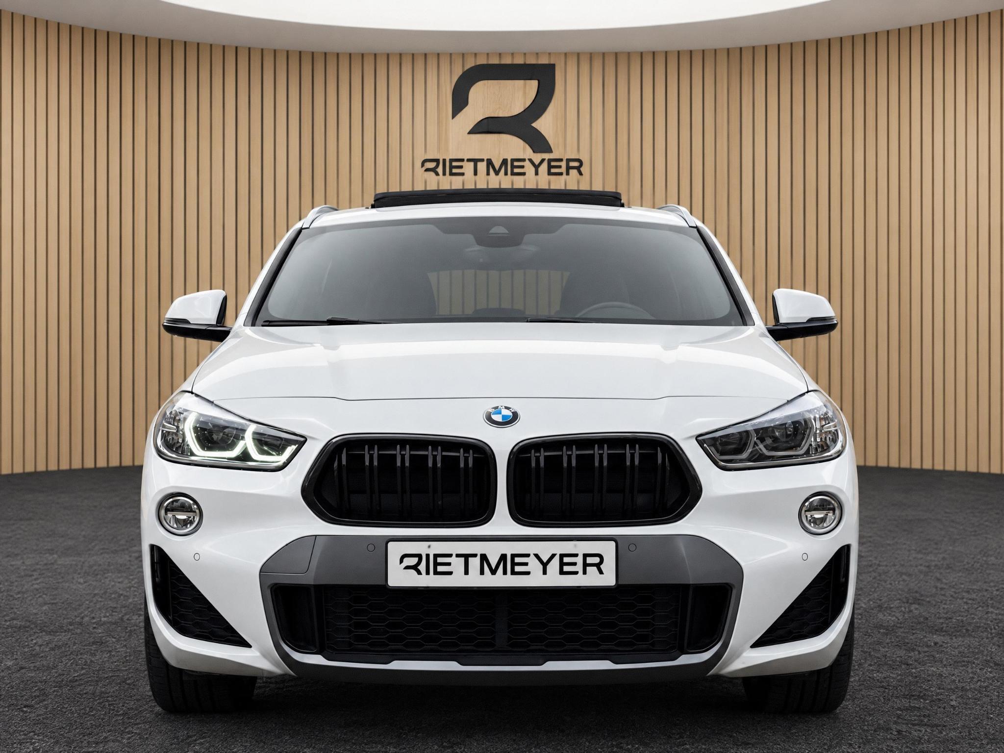 Foto van BMW X2 Sdrive20i