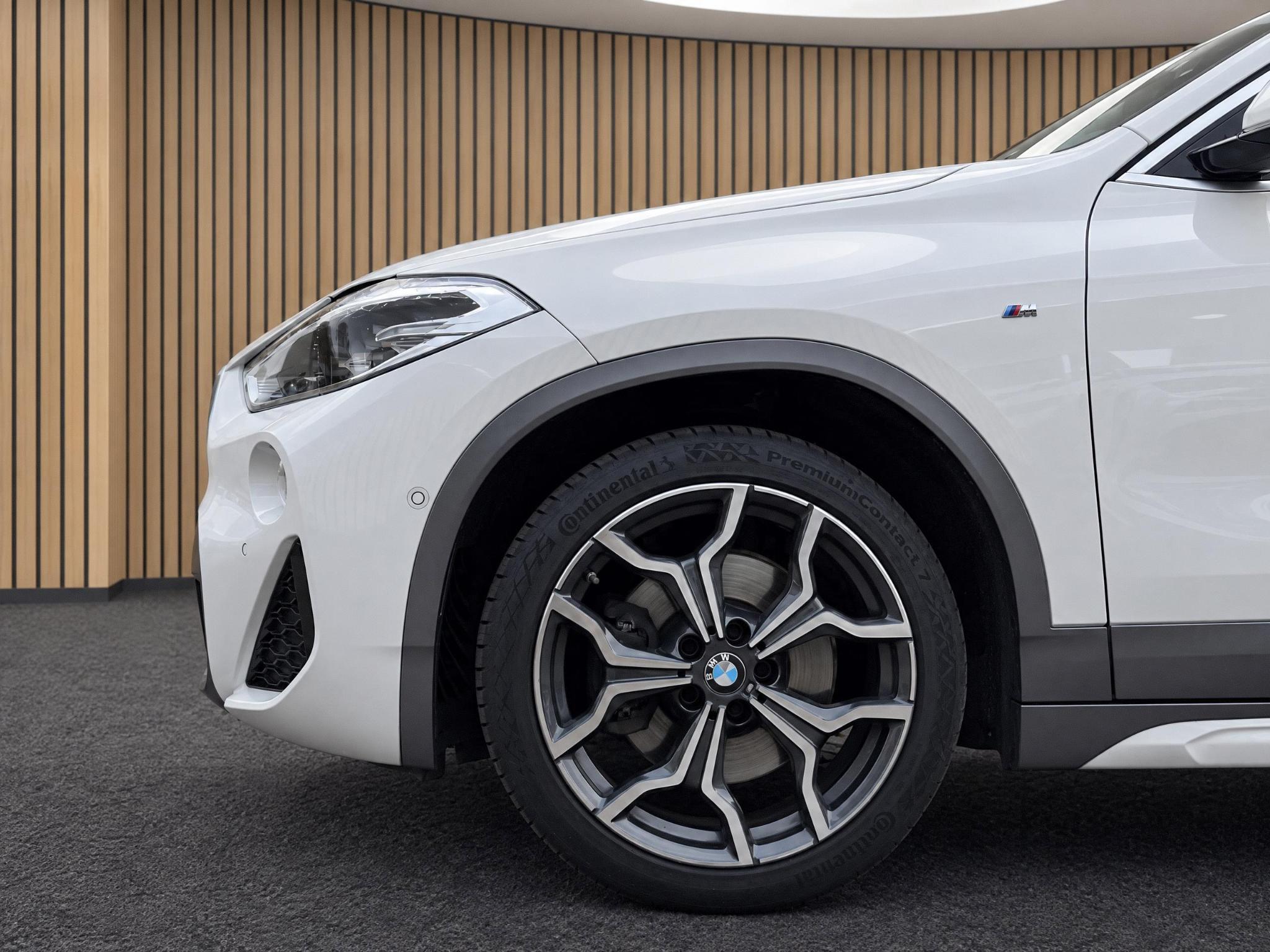Foto van BMW X2 Sdrive20i
