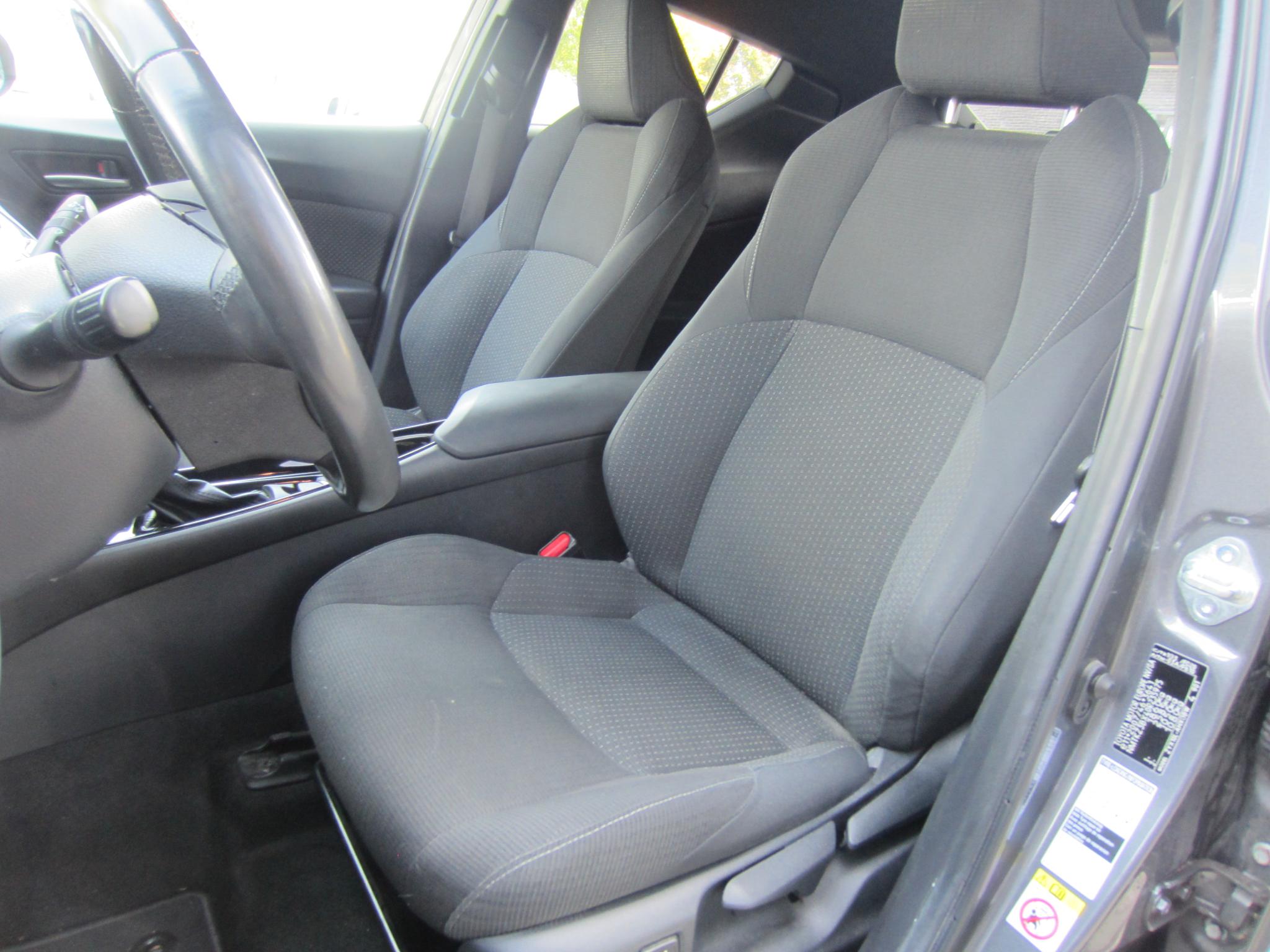 Foto van Toyota Toyota C-hr