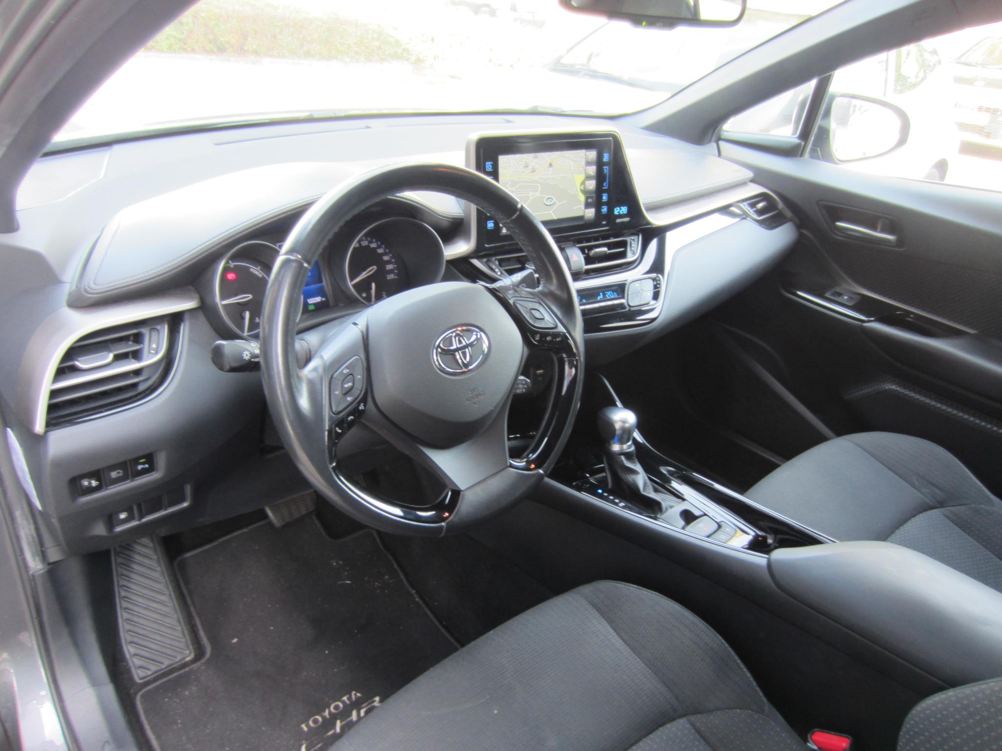 Foto van Toyota Toyota C-hr