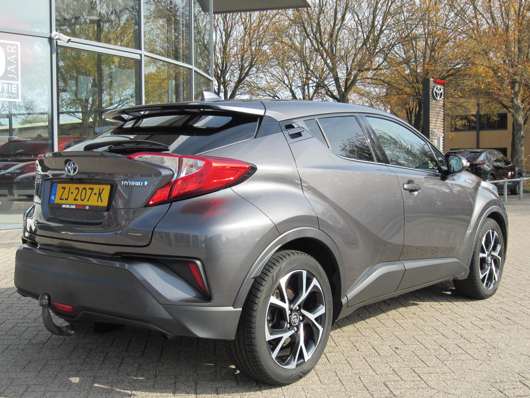 Foto van Toyota Toyota C-hr