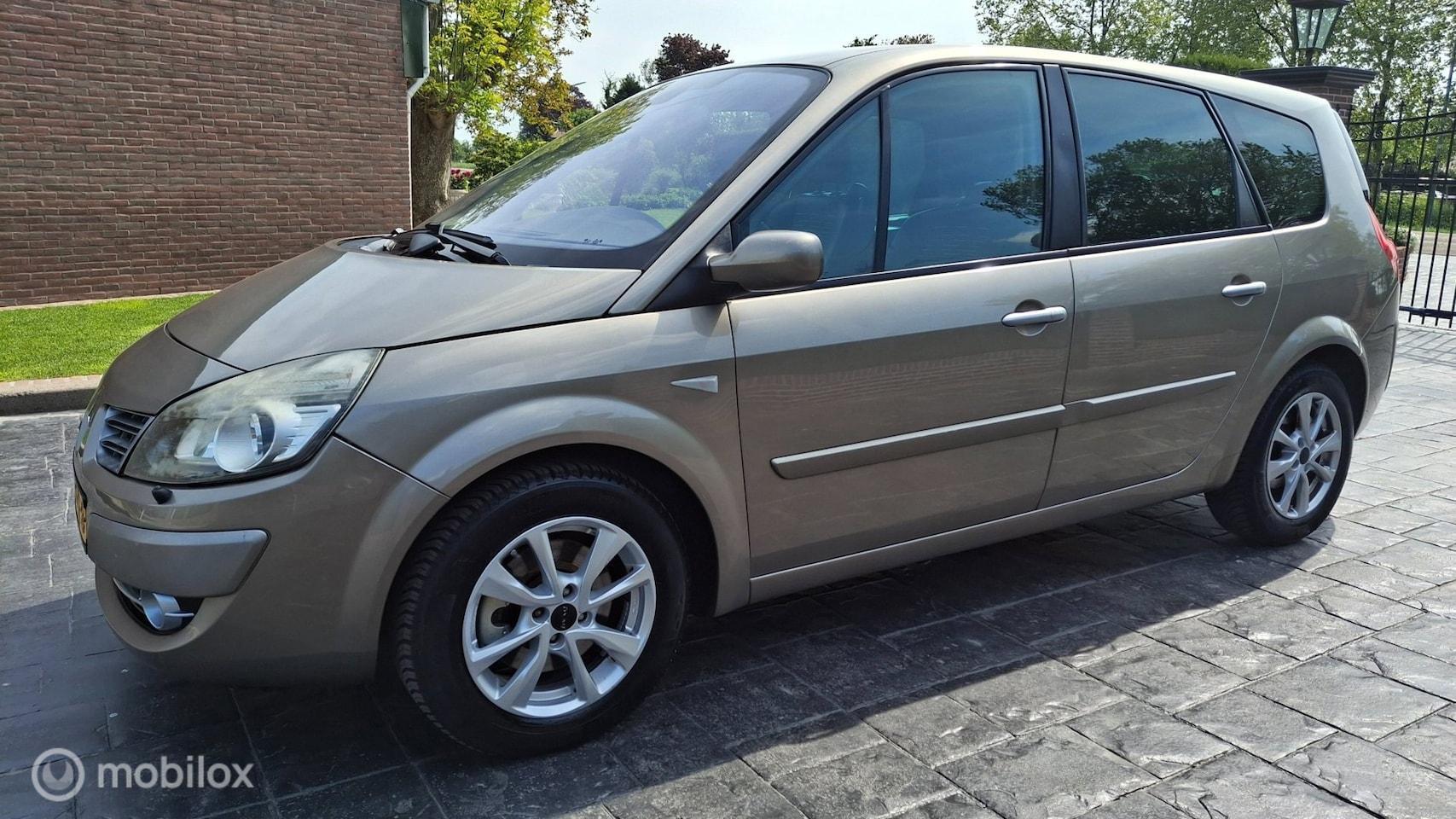 Foto van Renault Megane Scenic